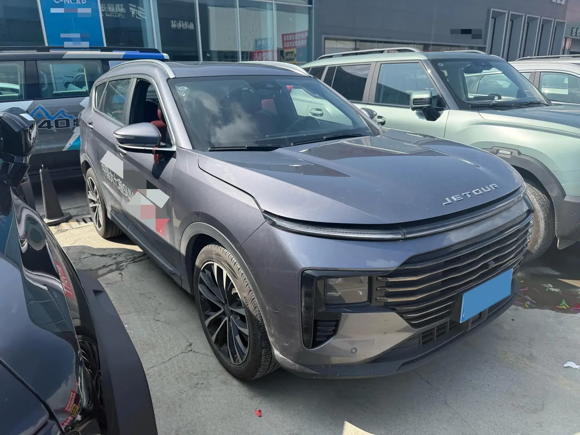 2025 JETOUR X70 thumbnail 2