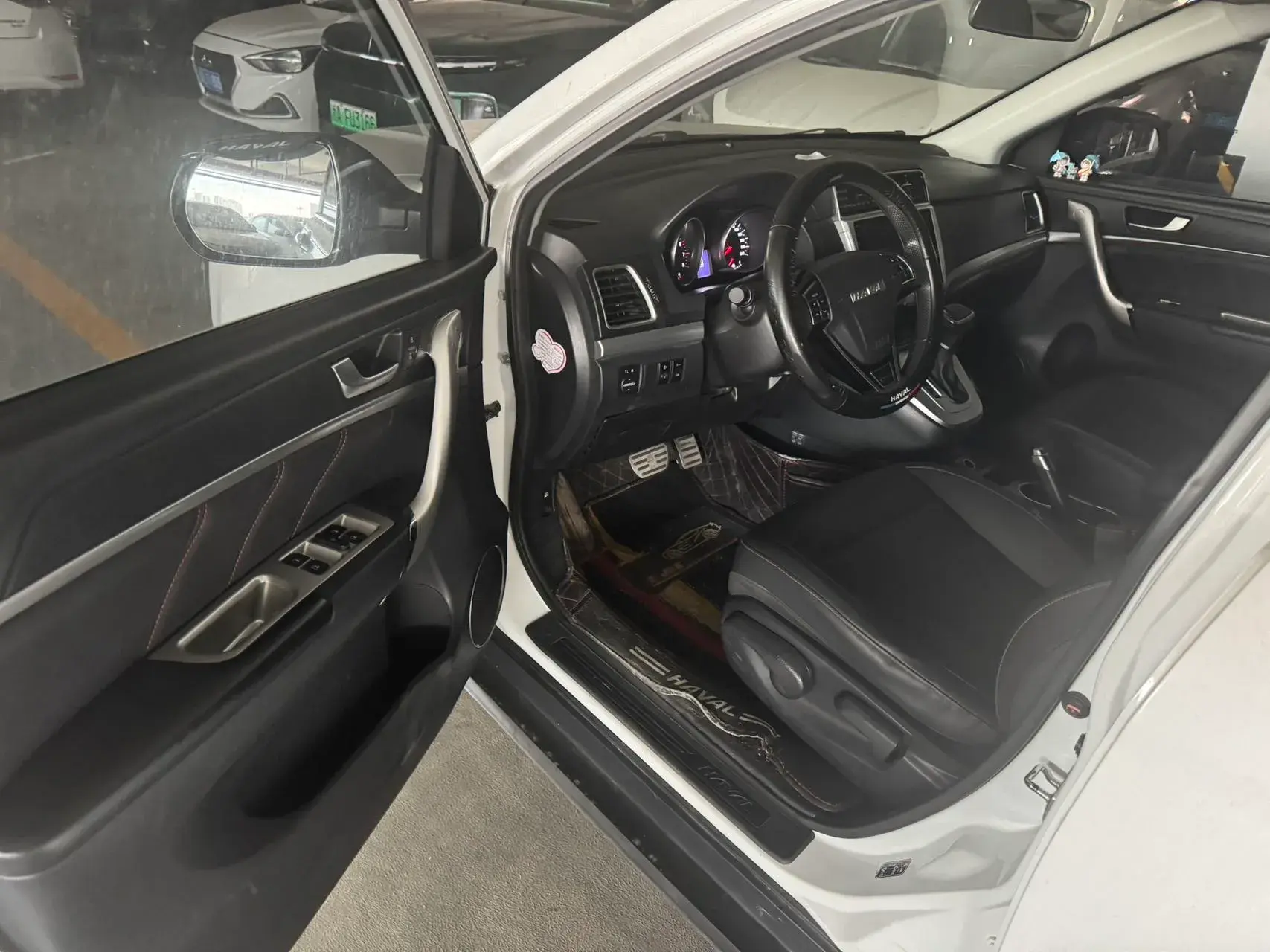 2019 HAVAL M6 thumbnail 2