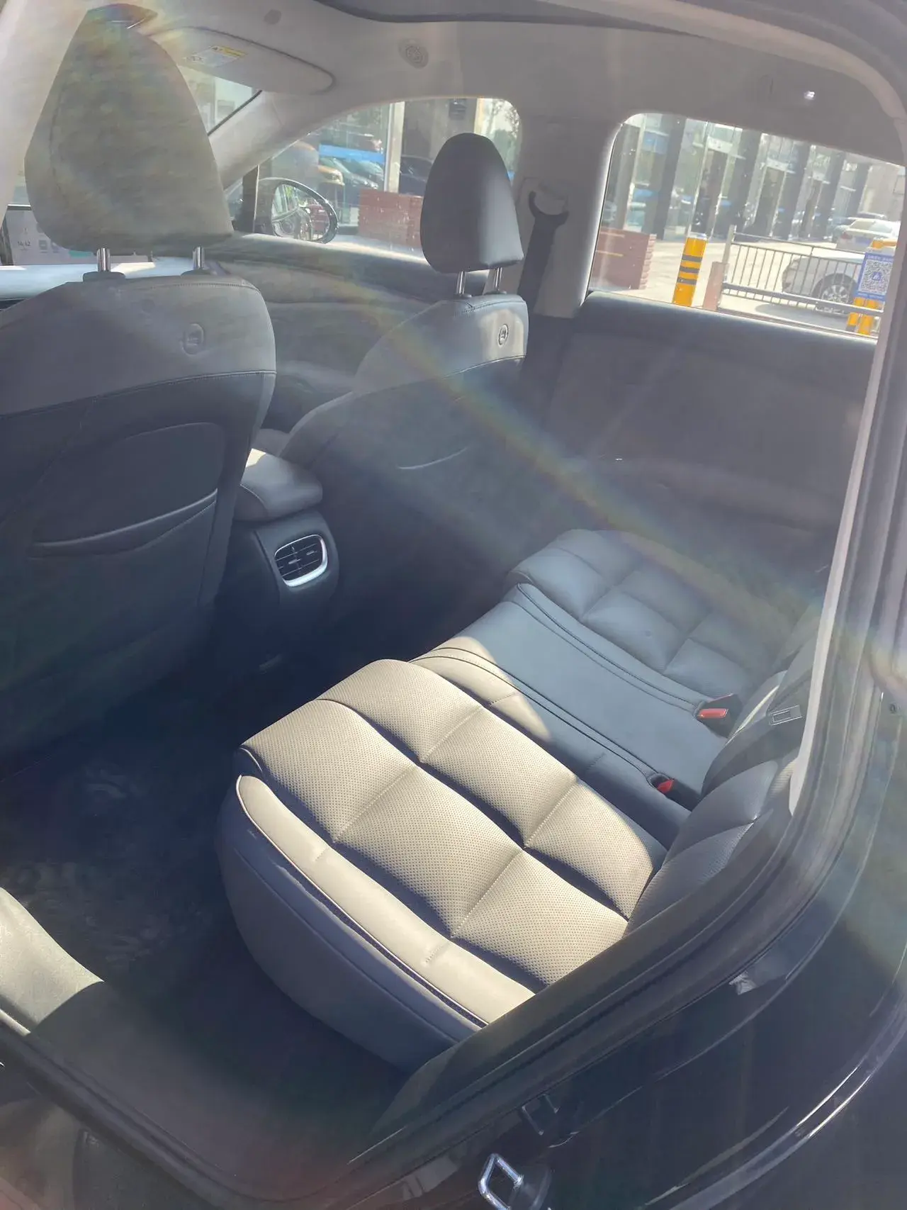 2023 IM LS6 thumbnail 4