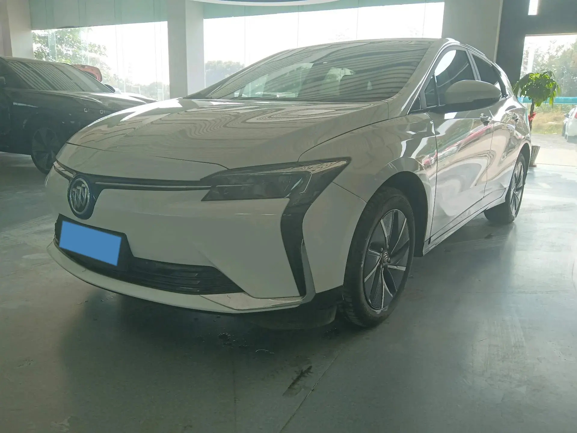 2022 BUICK VELITE view 1