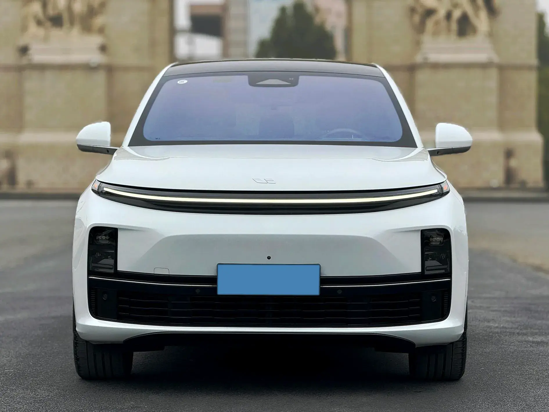 2023 LI L7 thumbnail 2