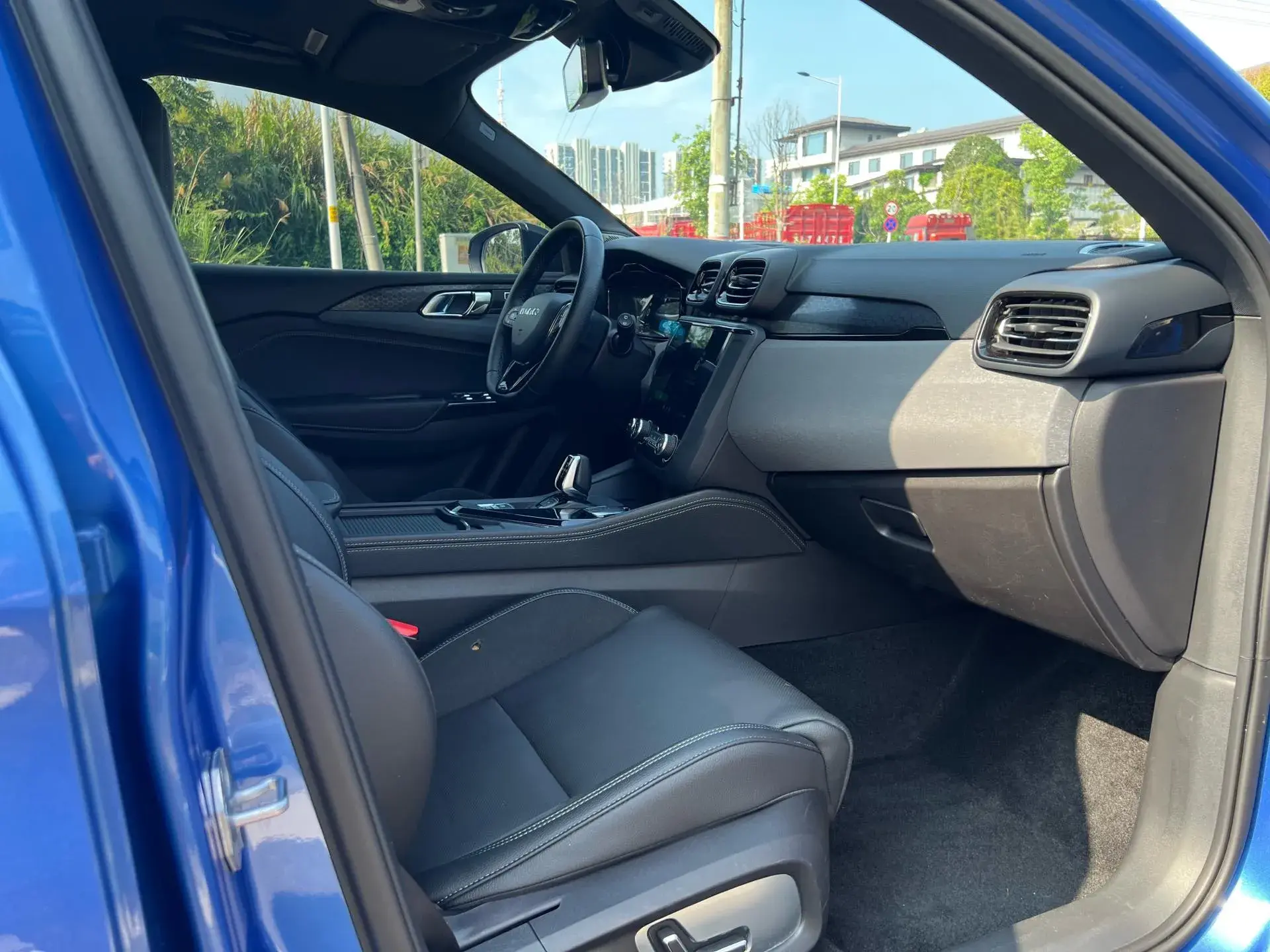 2021 LYNK&CO 02 thumbnail 4