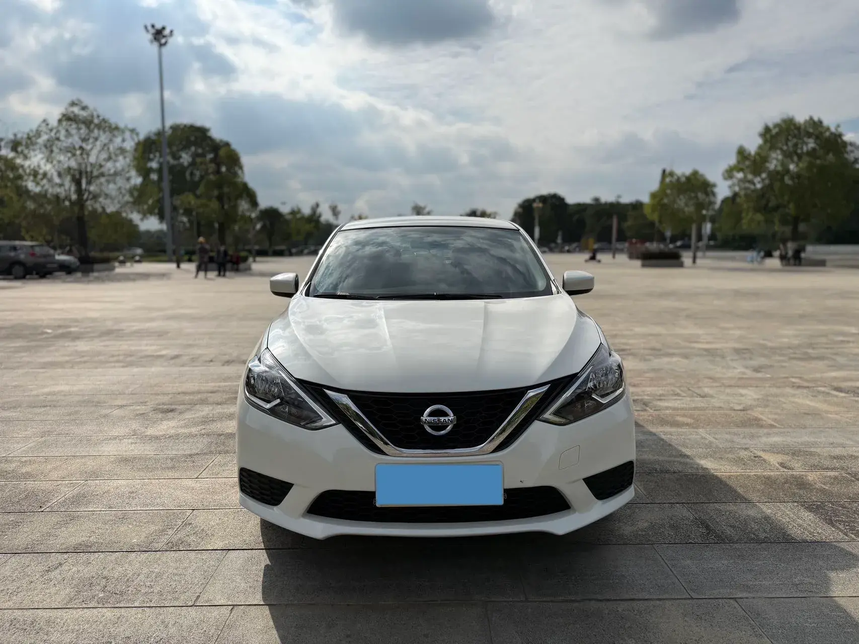 2022 NISSAN SYLPHY thumbnail 3
