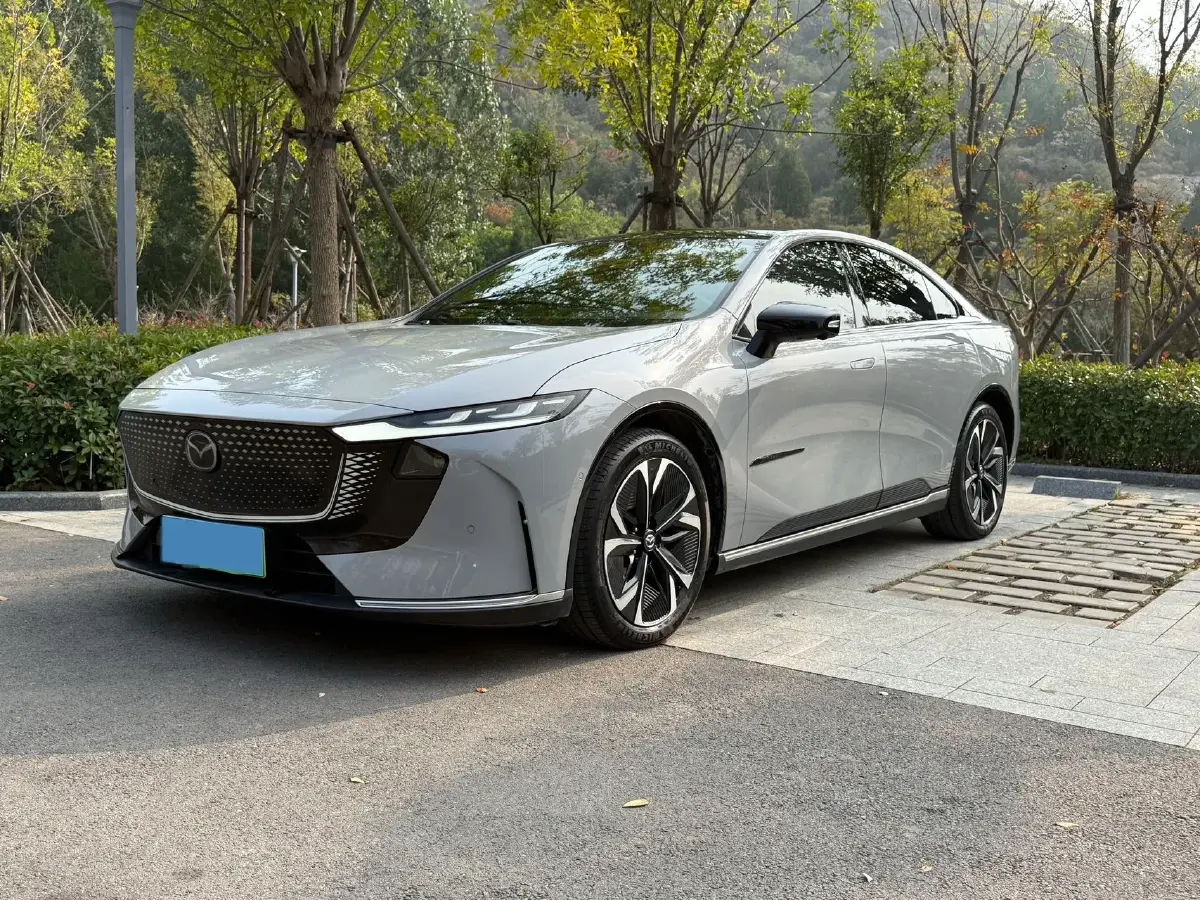 2024 Mazda EZ-6 BEV 68.8KWH