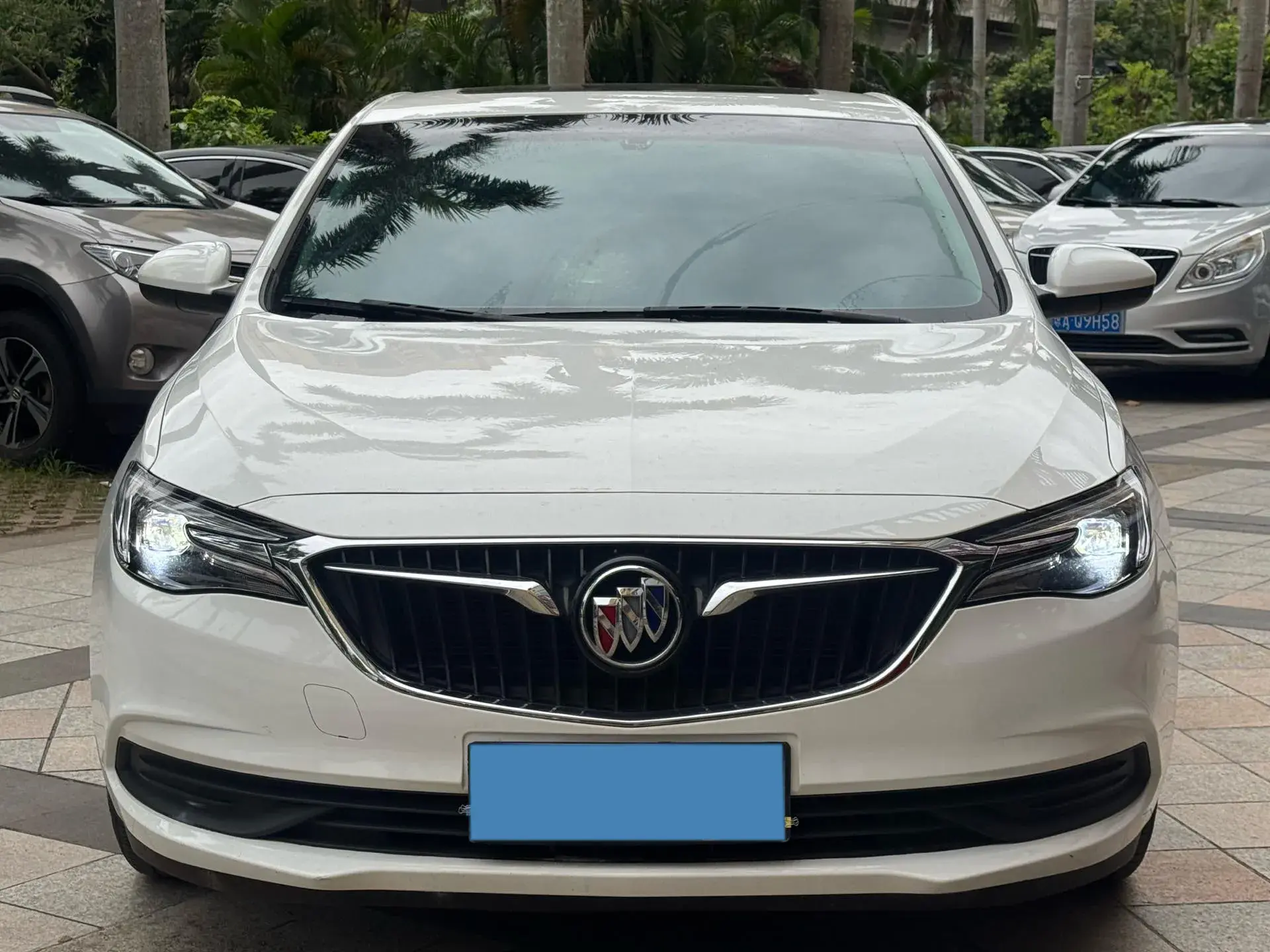 2021 BUICK EXCELLE thumbnail 2