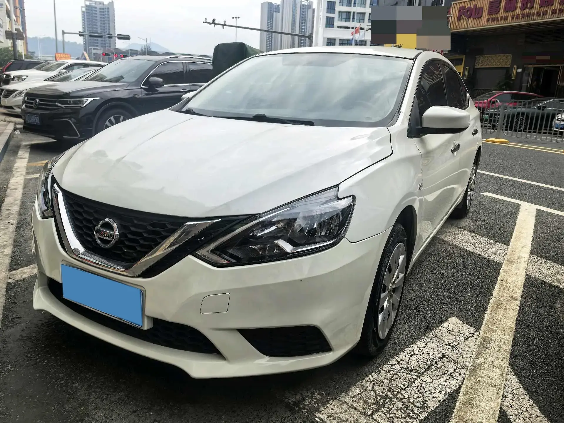 2022 NISSAN SYLPHY view 1