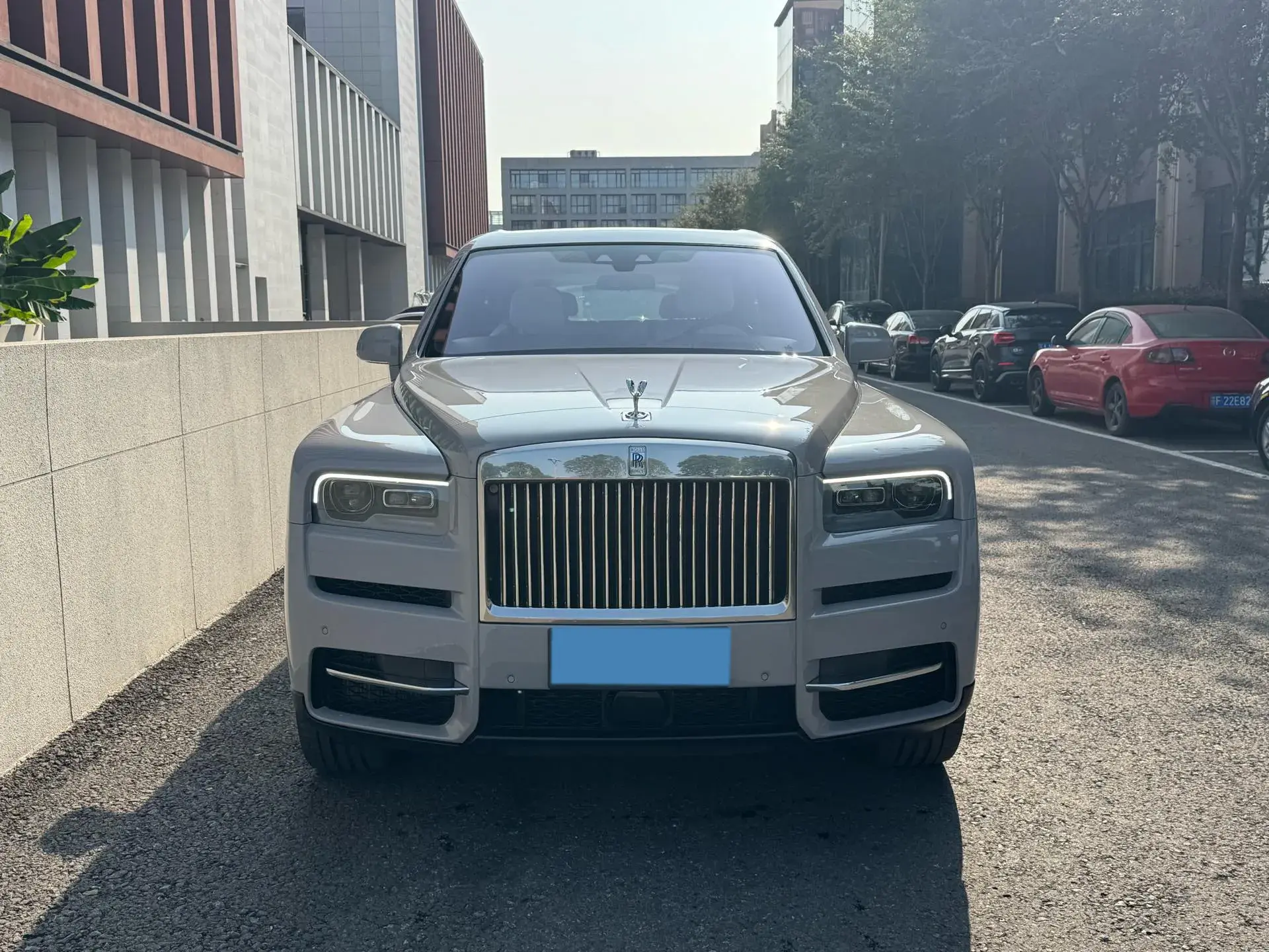 2024 ROLLS-ROYCE CULLINAN thumbnail 2