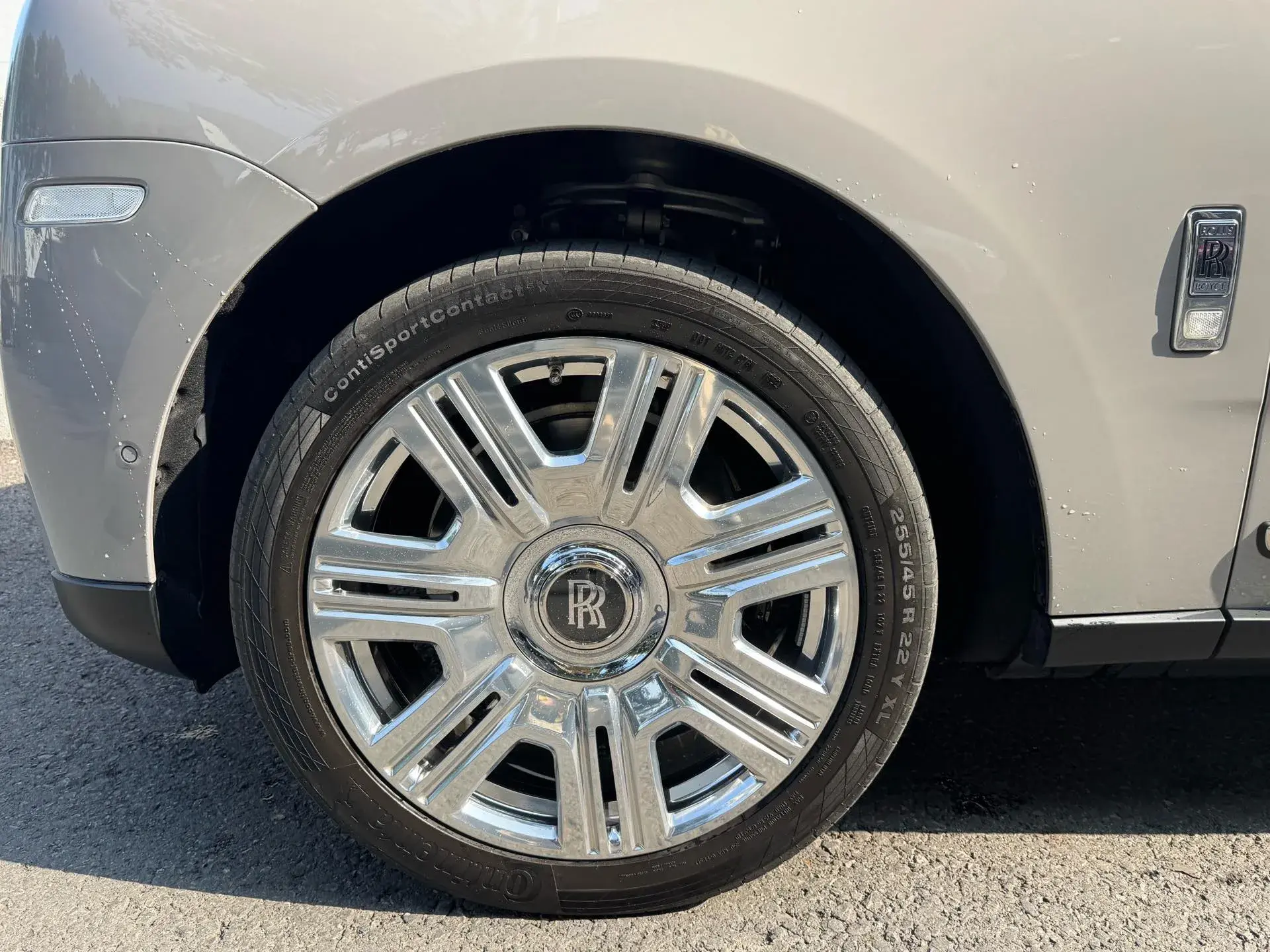 2024 ROLLS-ROYCE CULLINAN thumbnail 4