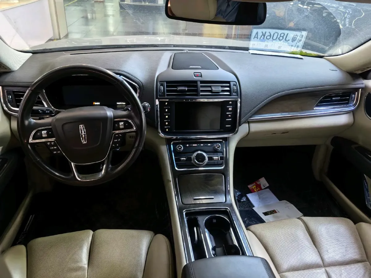 2019 Lincoln Continental 2.0T 261HP L4 6AT,autocango,china used car exporter,china ev exporter,chinese used car exporter,chinese used ev exporter