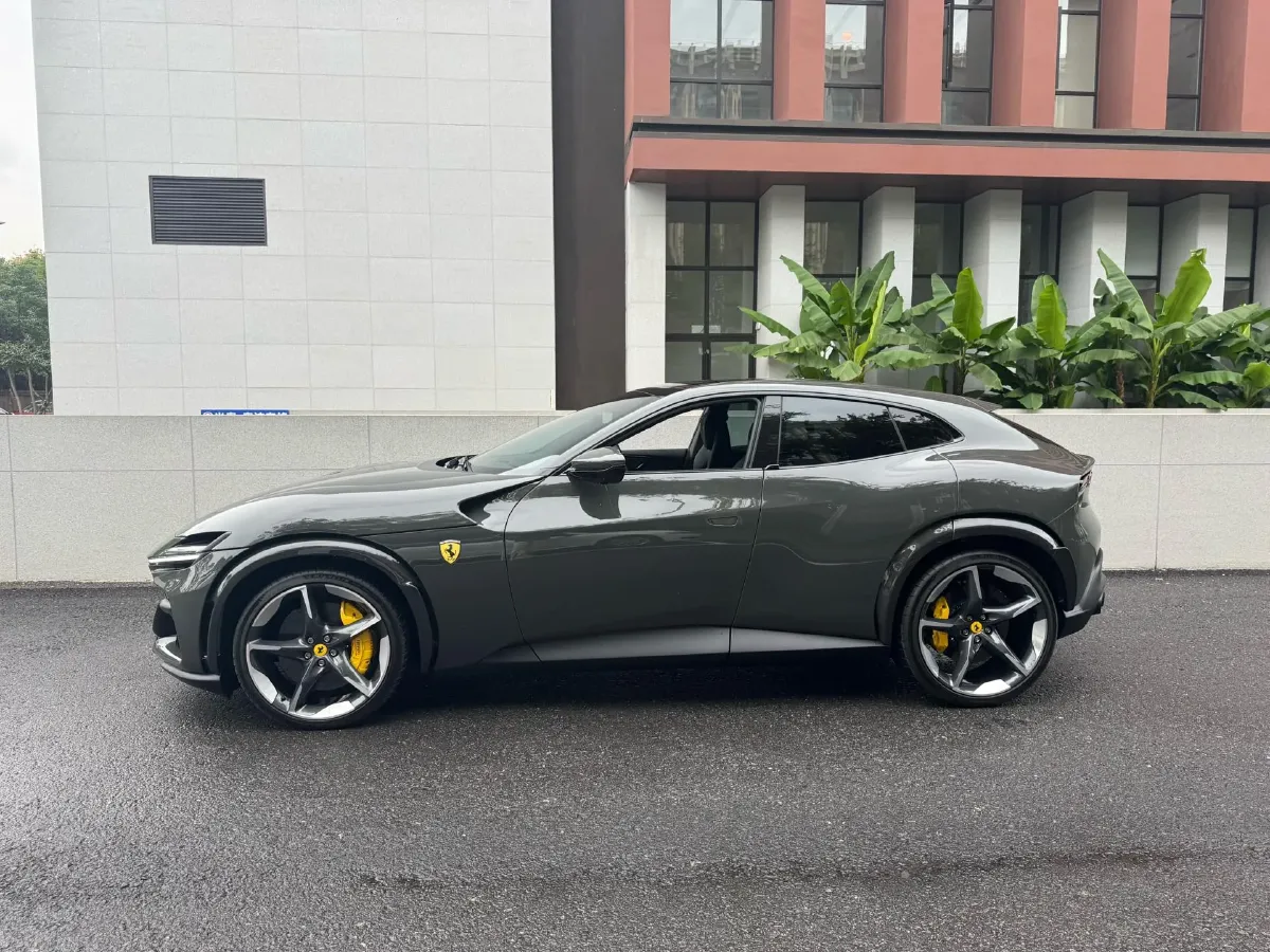 2023 Ferrari Purosangue 6.5L 725HP V12 8DCT,autocango,china used car exporter,china ev exporter,chinese used car exporter,chinese used ev exporter