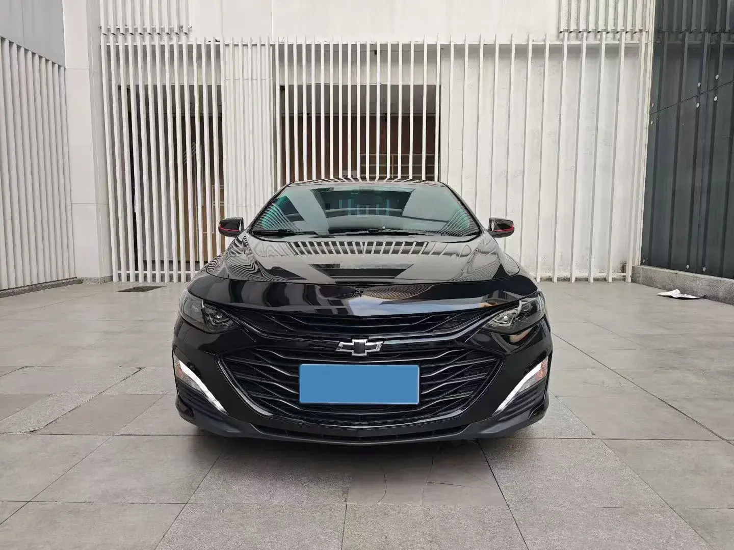 2021 CHEVROLET MALIBU thumbnail 2