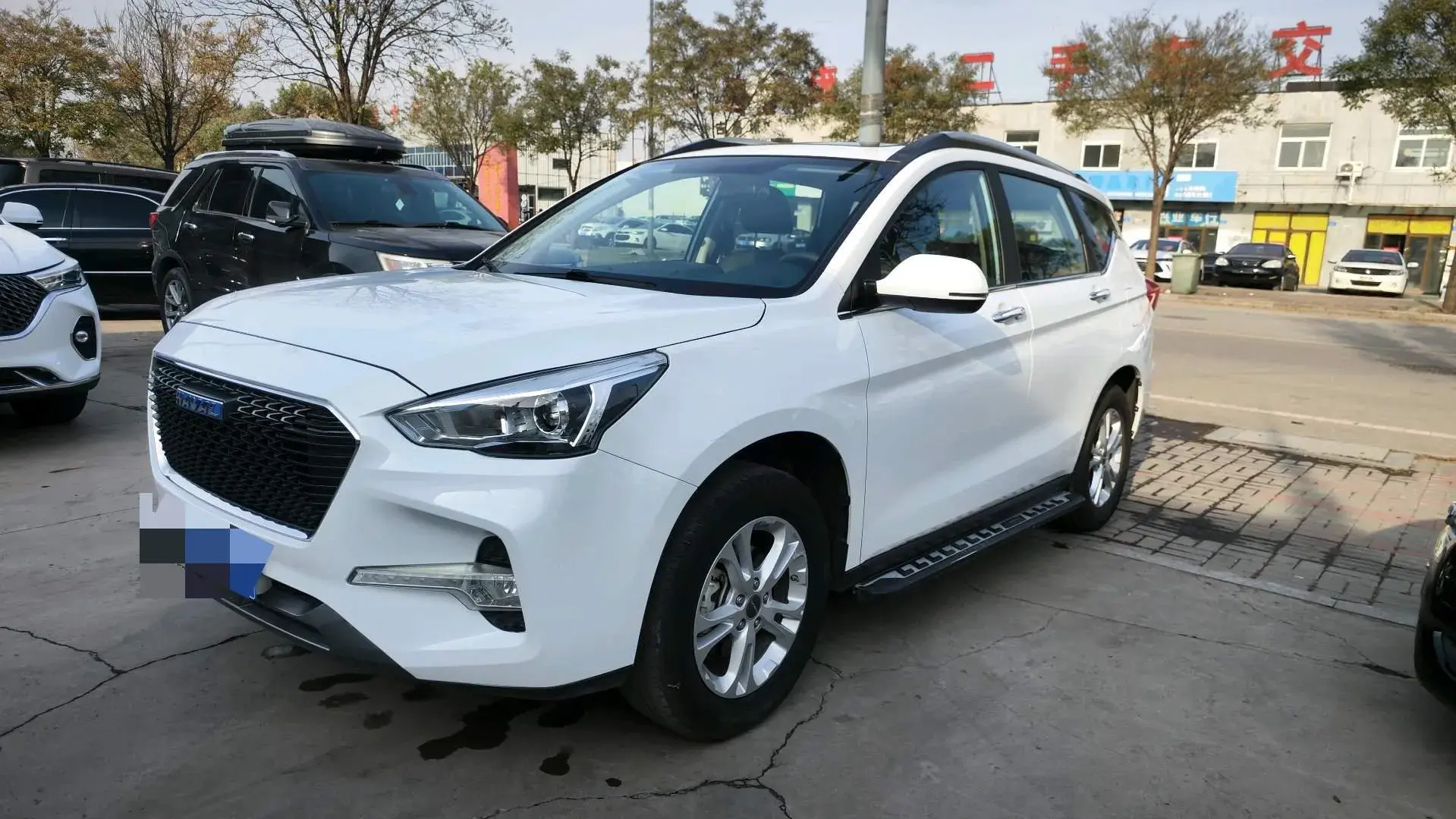 2018 HAVAL M6 view 1