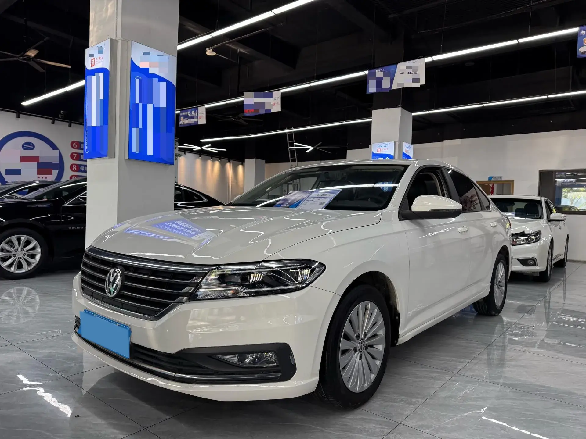 2019 VOLKSWAGEN LAVIDA view 1