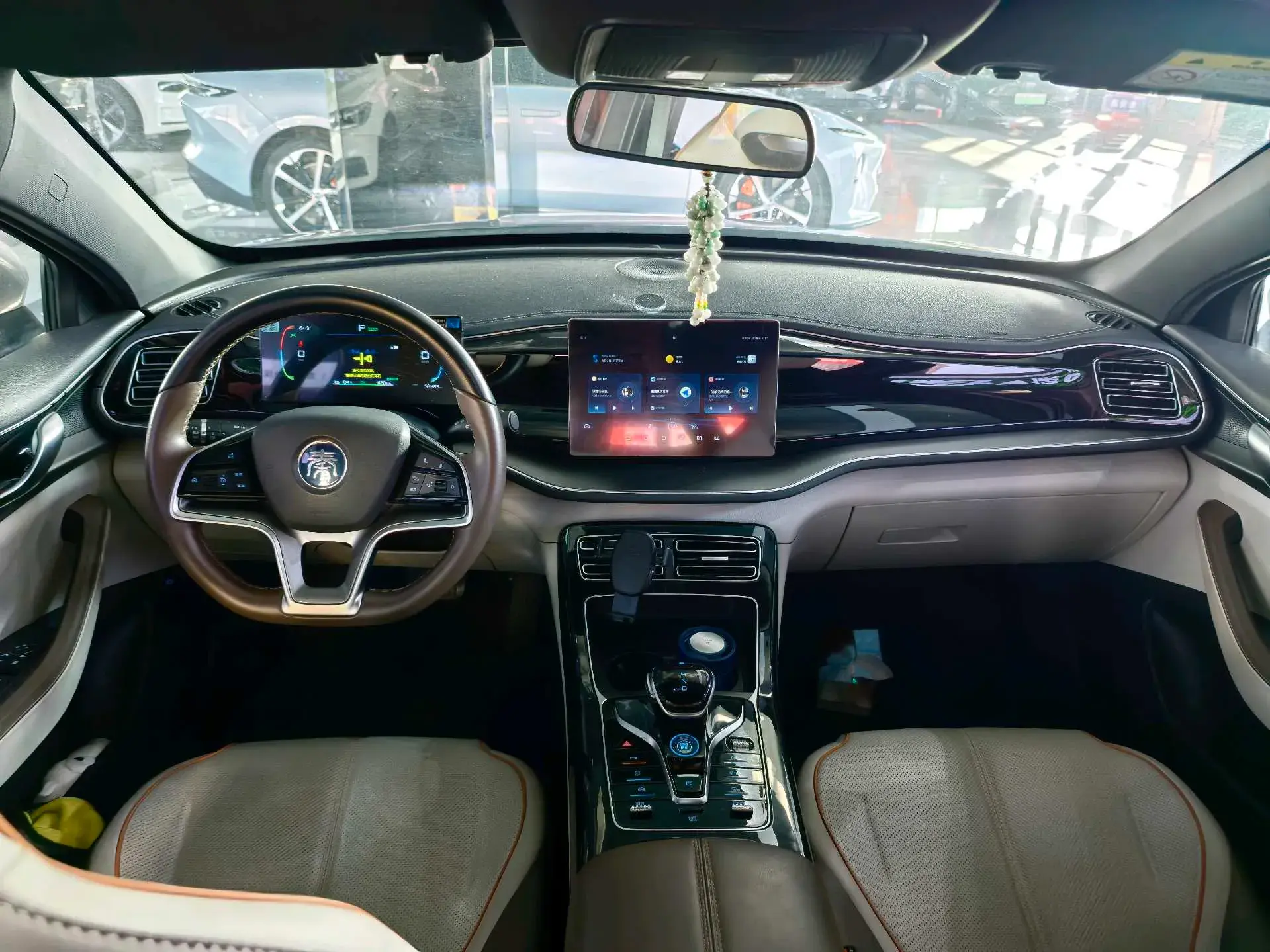 2023 BYD QIN thumbnail 4