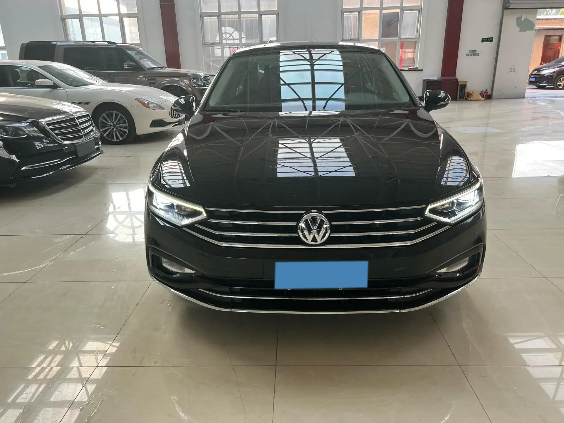 2020 VOLKSWAGEN MAGOTAN thumbnail 3