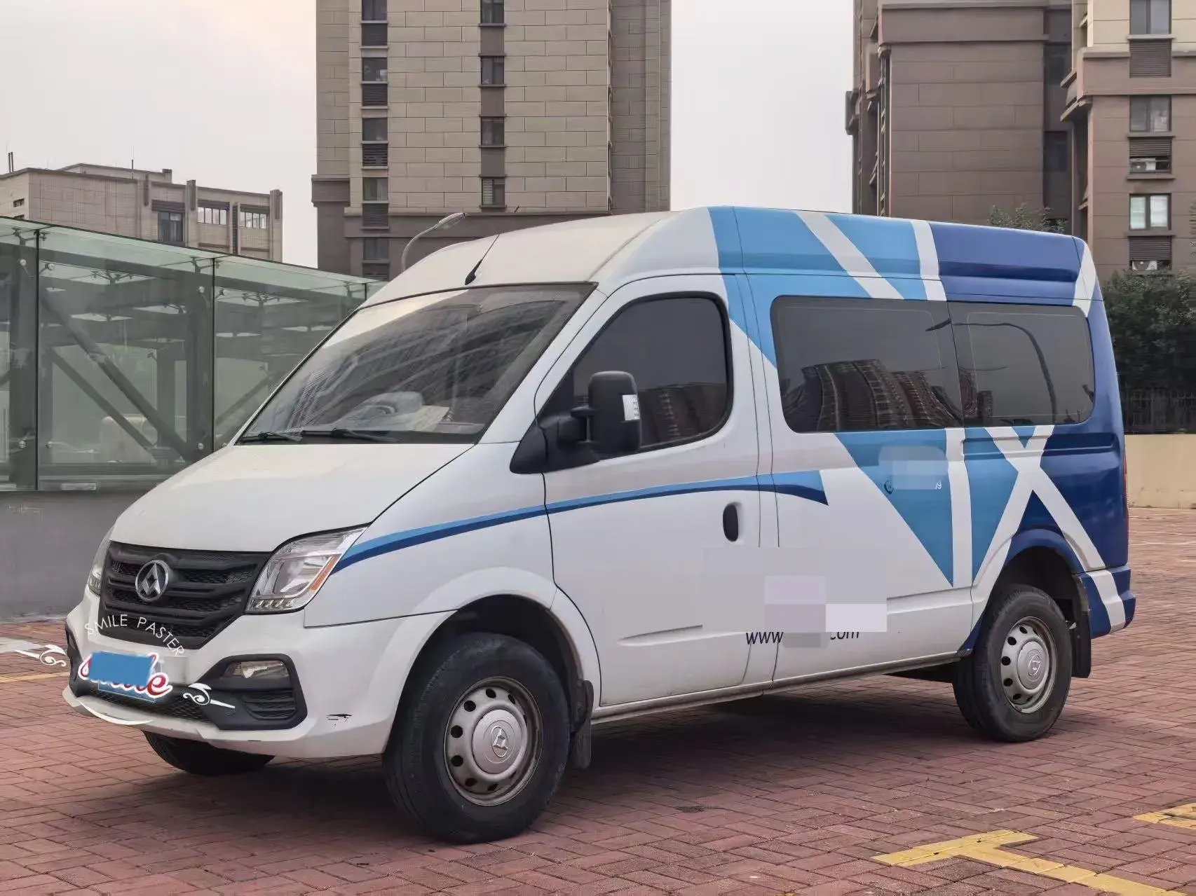 2013 MAXUS XINTU view 1