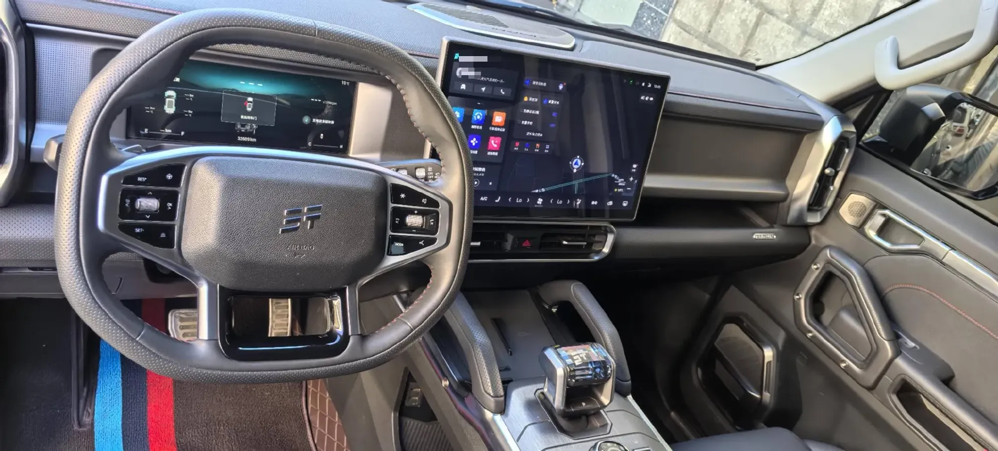 2023 Jetour Traveller 2.0T 254HP L4 8AT,autocango,china used car exporter,china ev exporter,chinese used car exporter,chinese used ev exporter