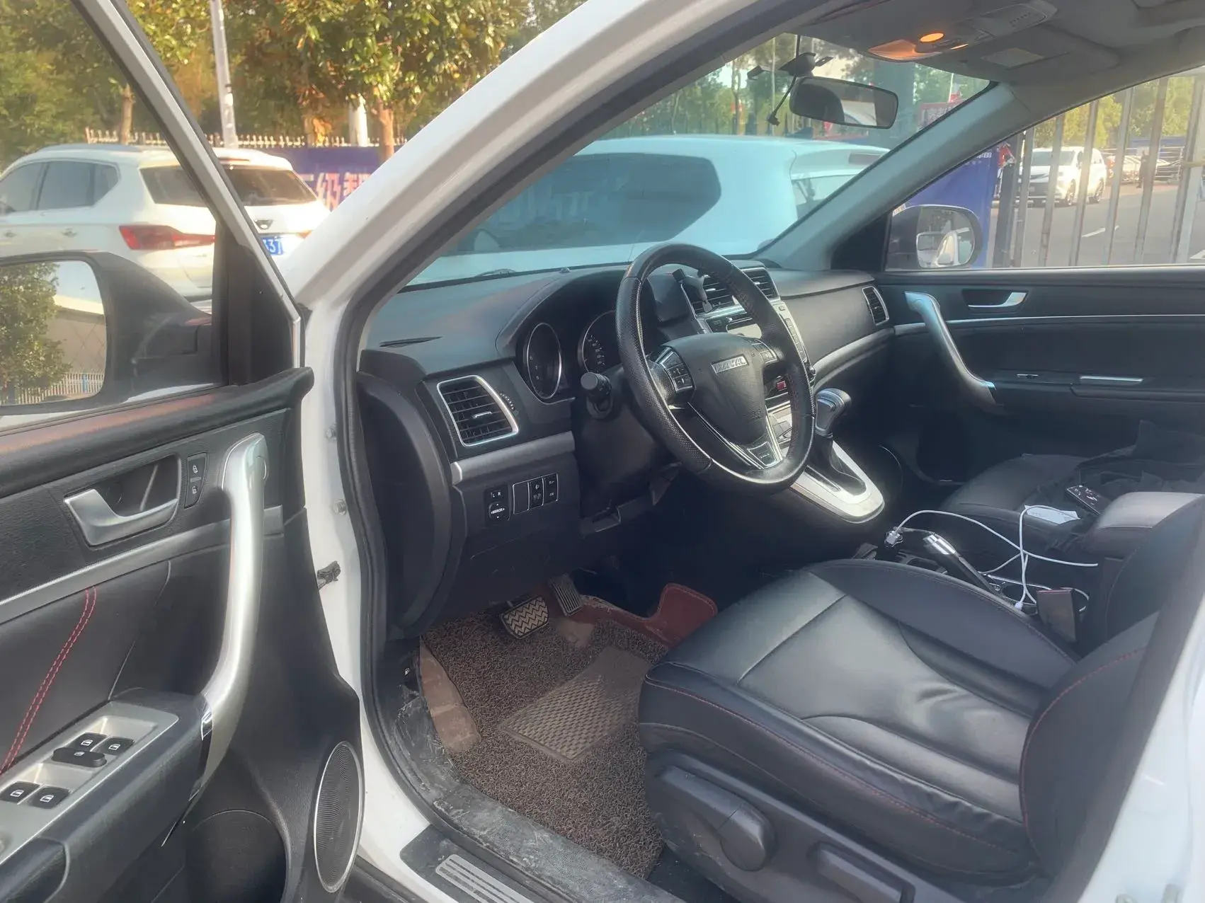 2018 HAVAL M6 thumbnail 3