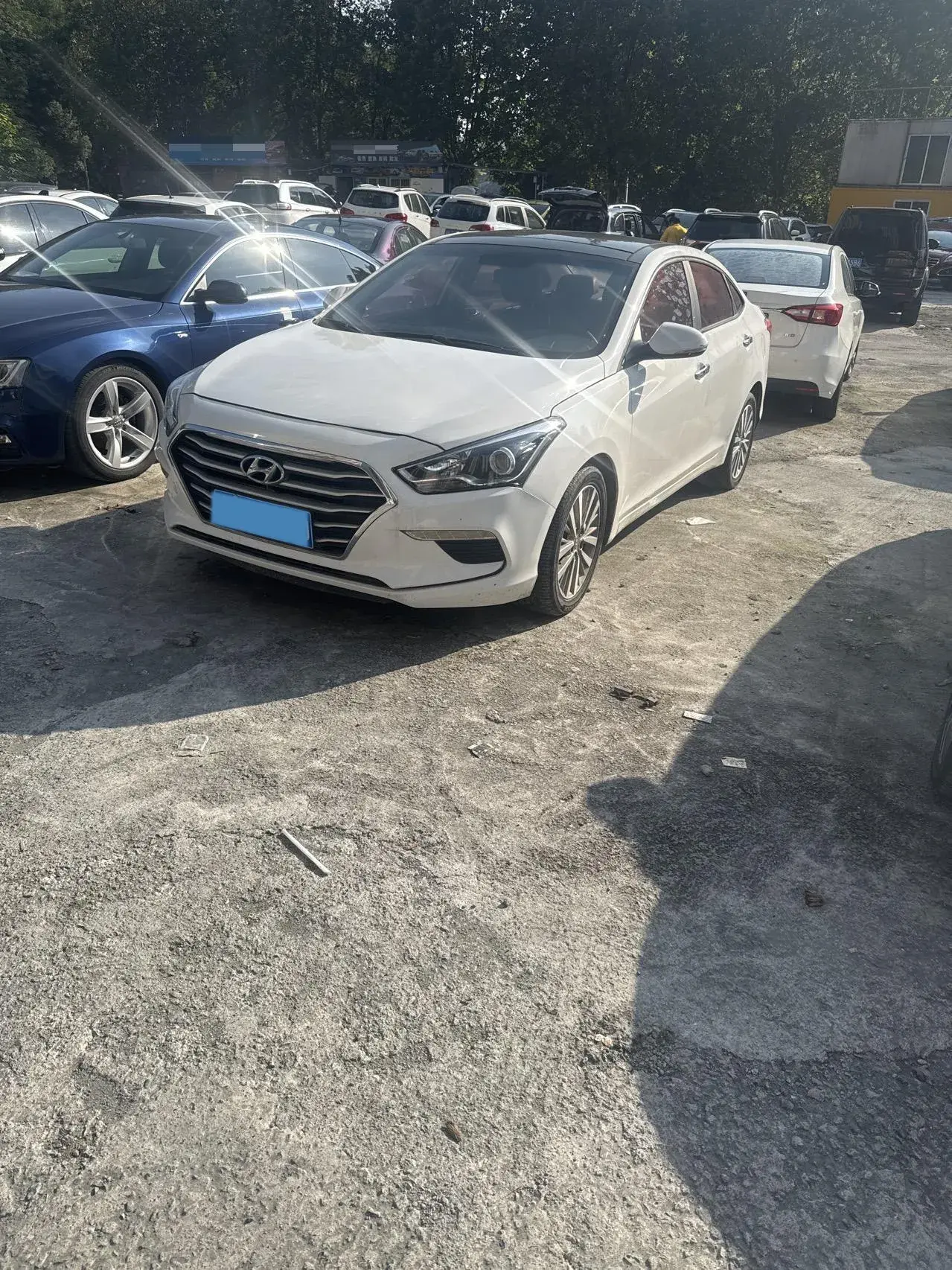 2017 HYUNDAI MISTRA view 1