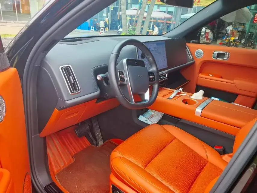 2024 LI L7 thumbnail 2