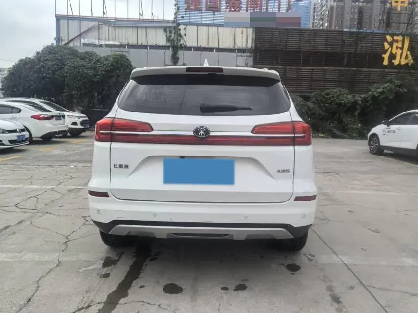 2019 BYD SONG thumbnail 4