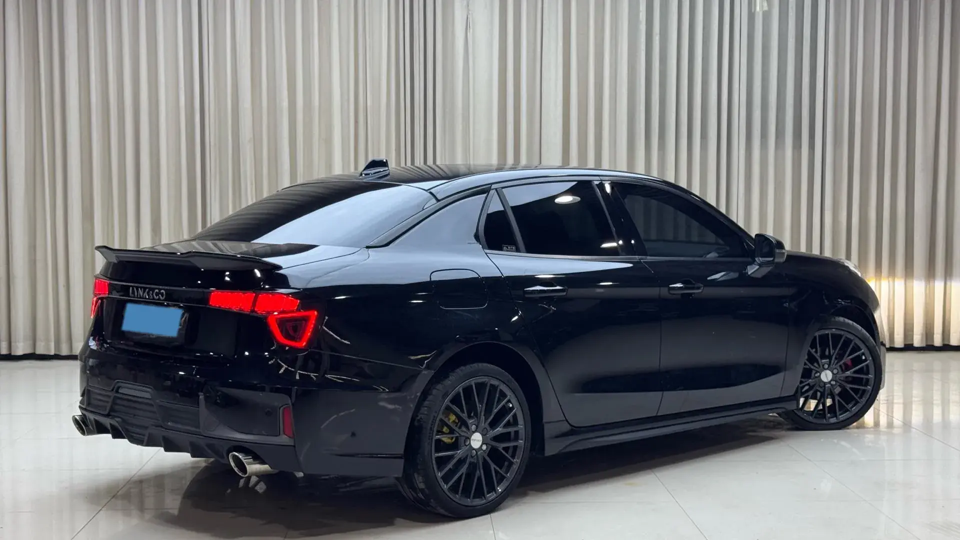 2022 LYNK&CO 03 thumbnail 2