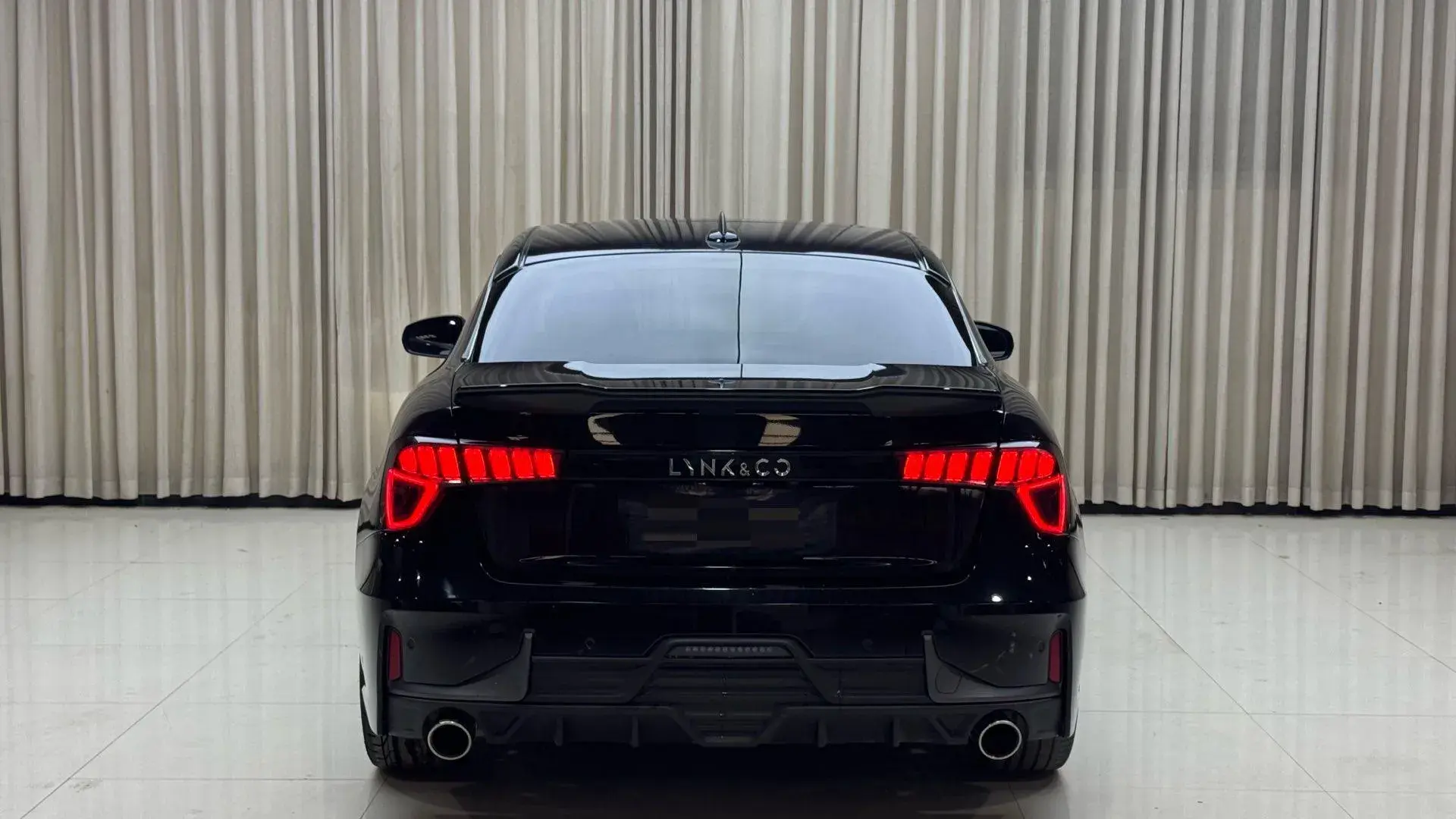 2022 LYNK&CO 03 thumbnail 4