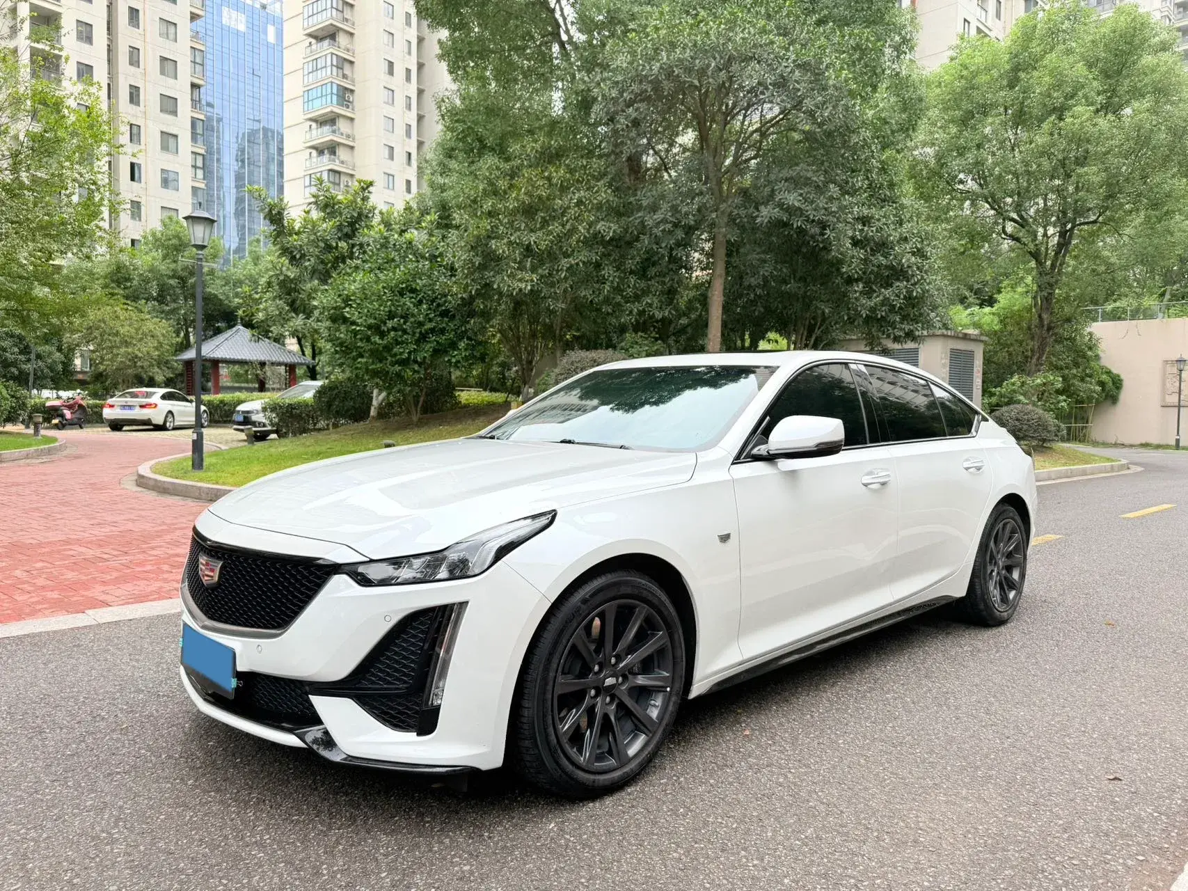 2023 CADILLAC CT5 view 1