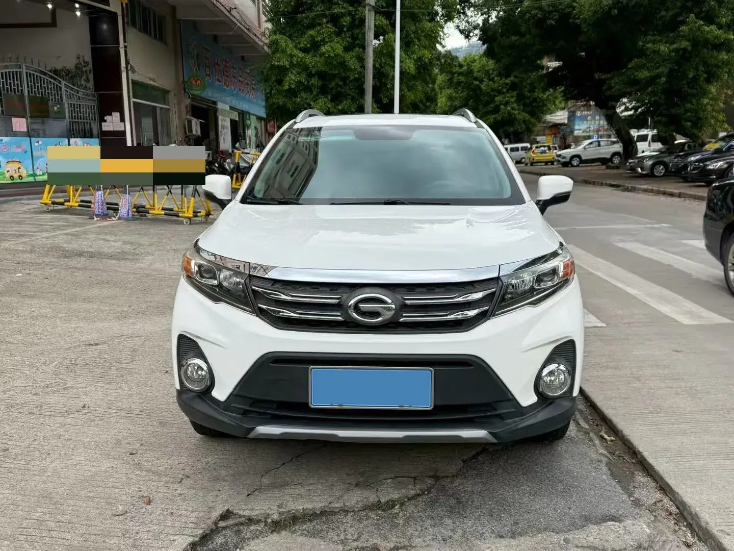 2019 GAC TRUMPCHI thumbnail 2