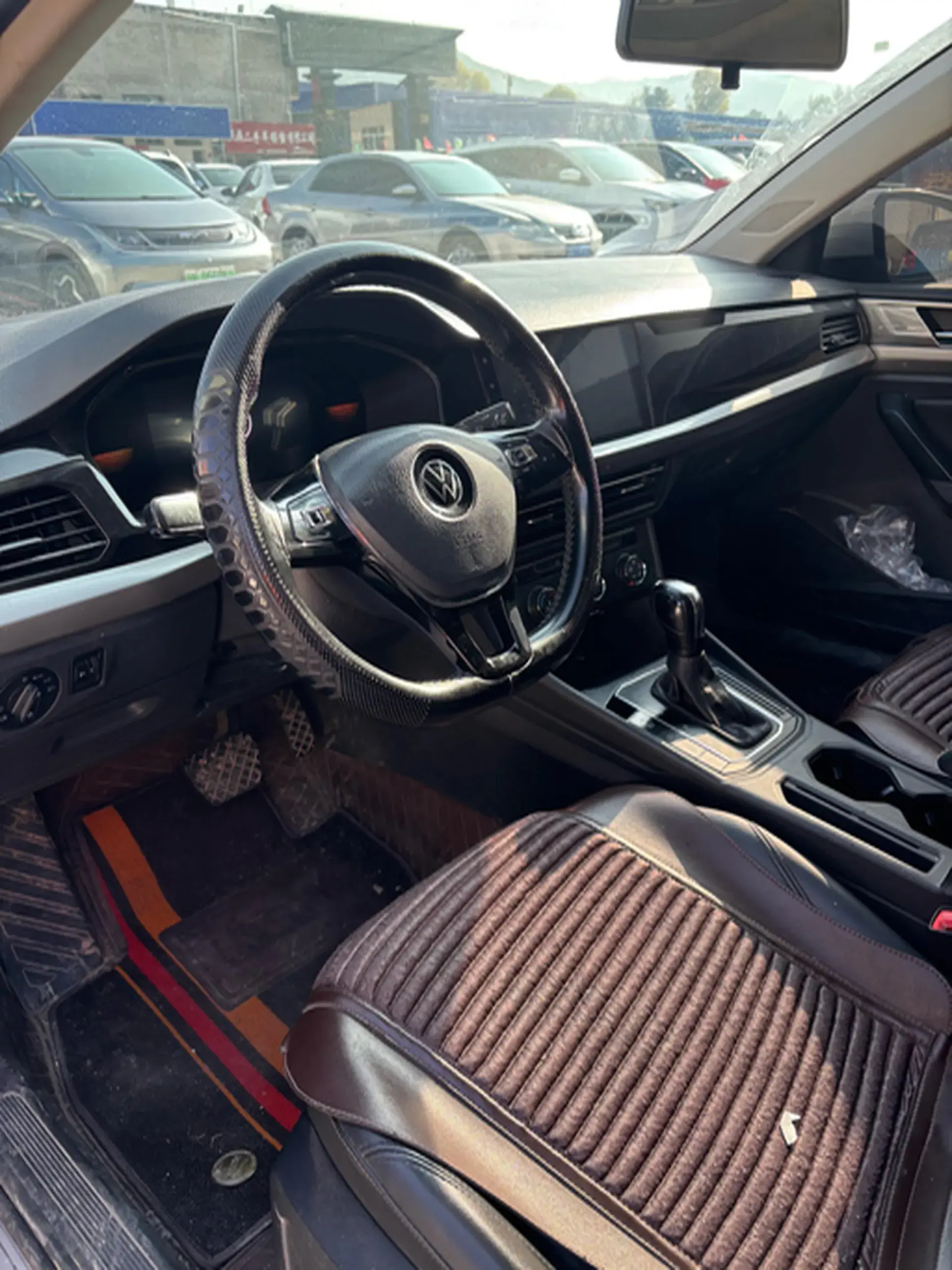 2021 VOLKSWAGEN LAVIDA thumbnail 4