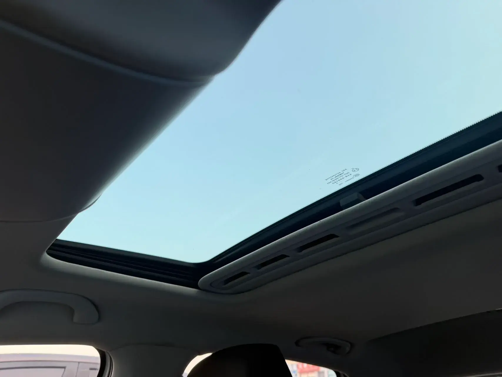 2018 VOLKSWAGEN POLO thumbnail 4