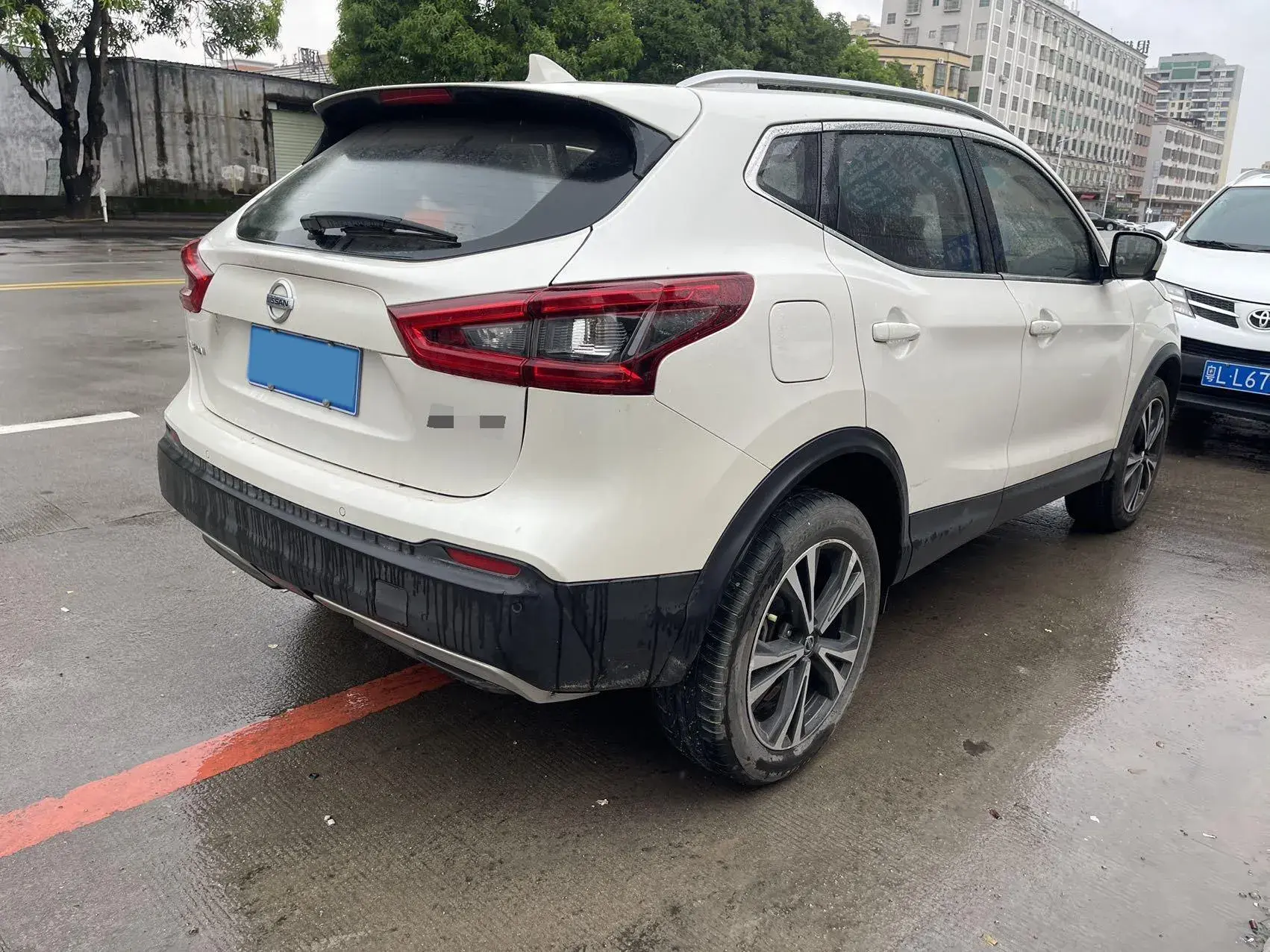 2022 NISSAN QASHQAI thumbnail 2