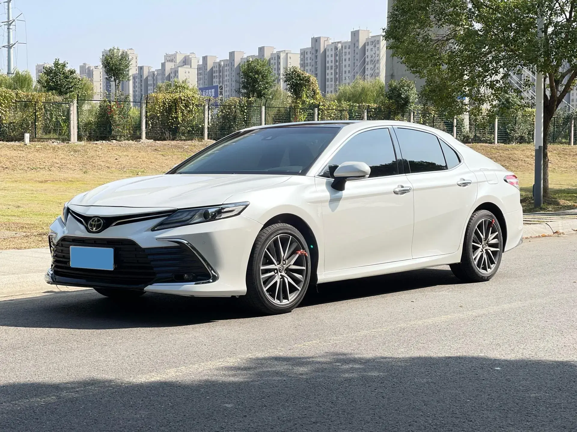 2021 TOYOTA CAMRY view 1
