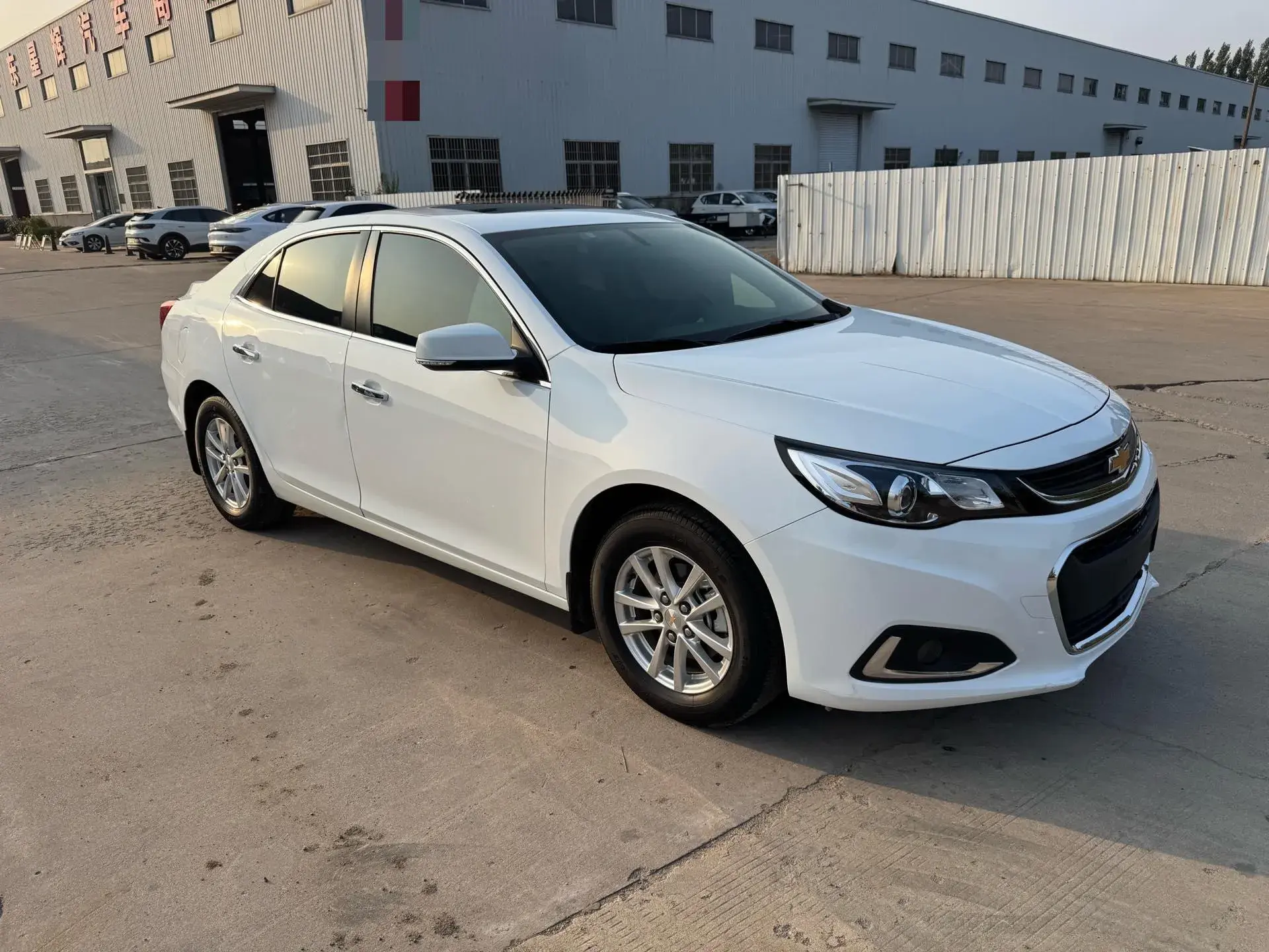 2018 CHEVROLET MALIBU thumbnail 3