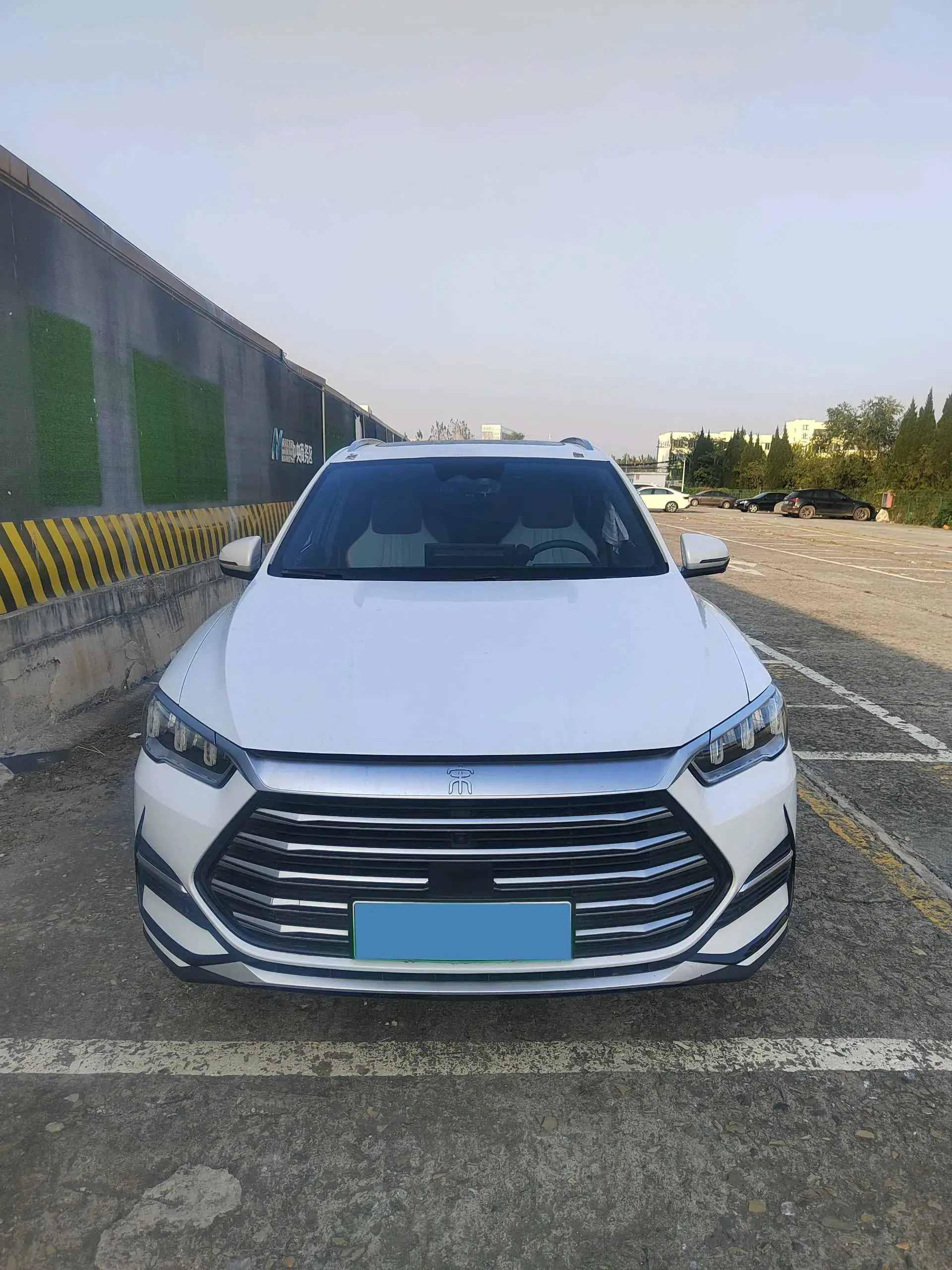 2022 BYD SONG thumbnail 3