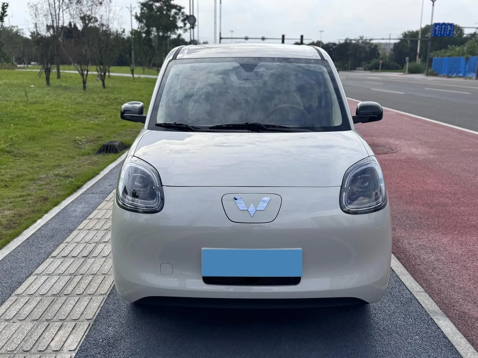 2025 WULING HONGGUANG thumbnail 2