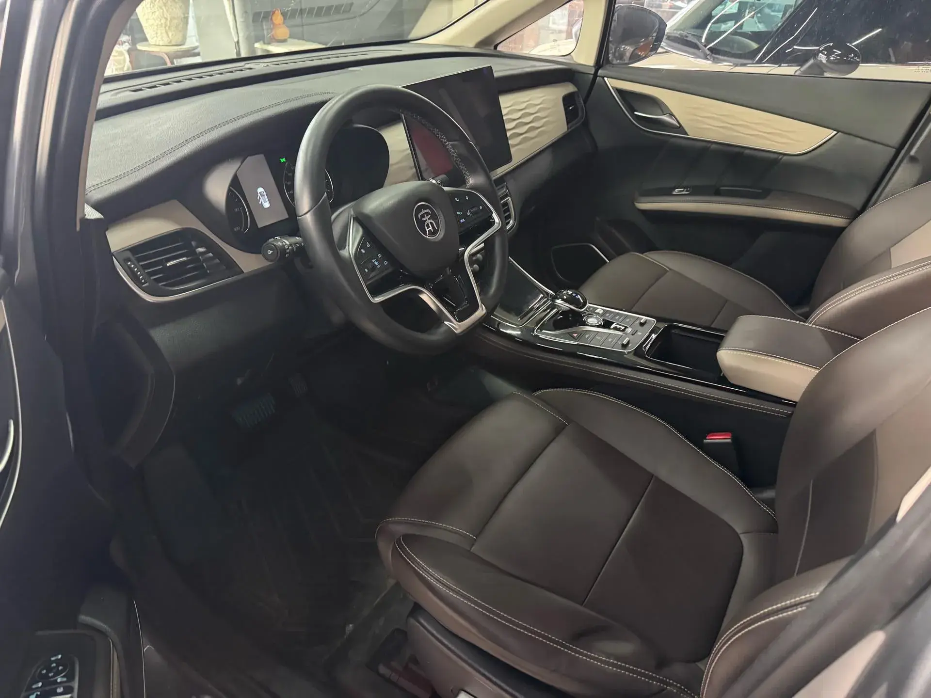 2022 BYD SONG thumbnail 2