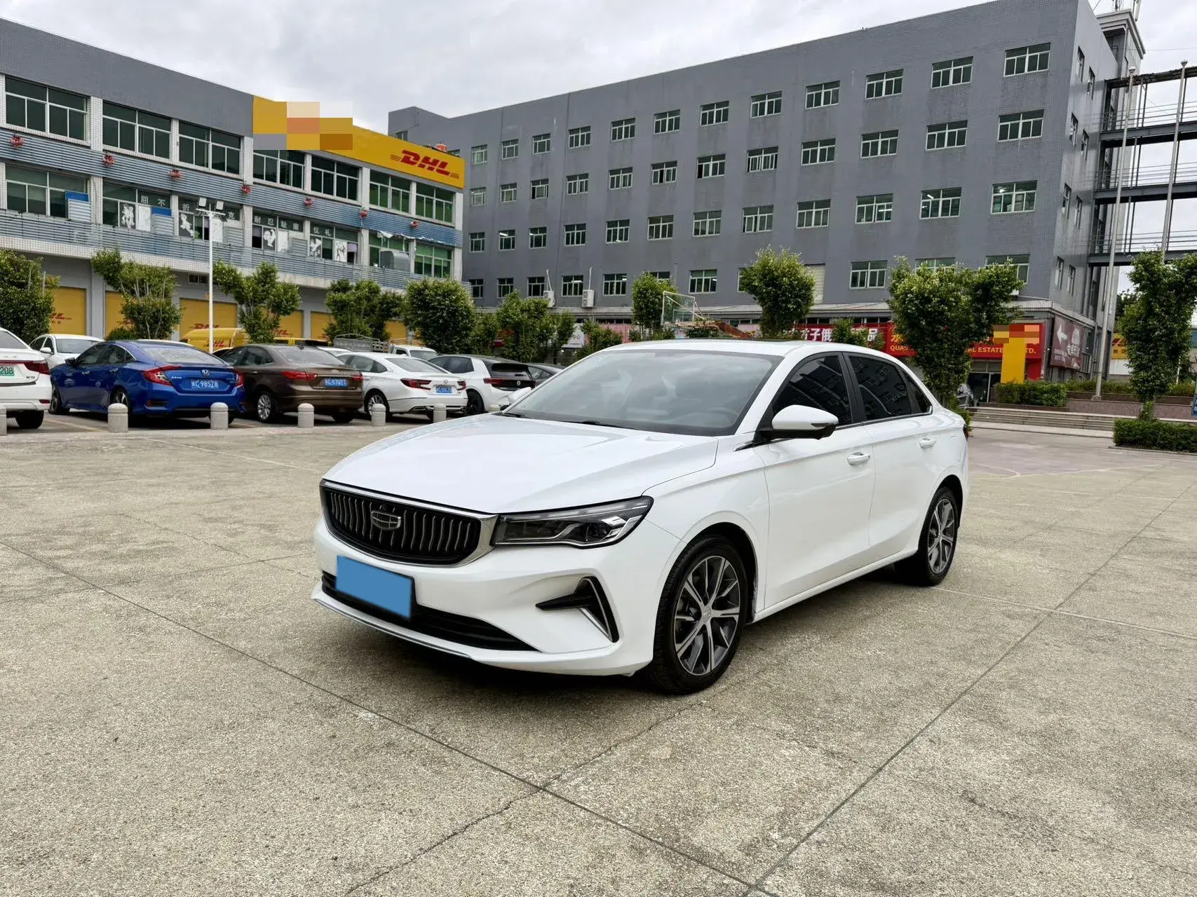 2022 GEELY EMGRAND view 1