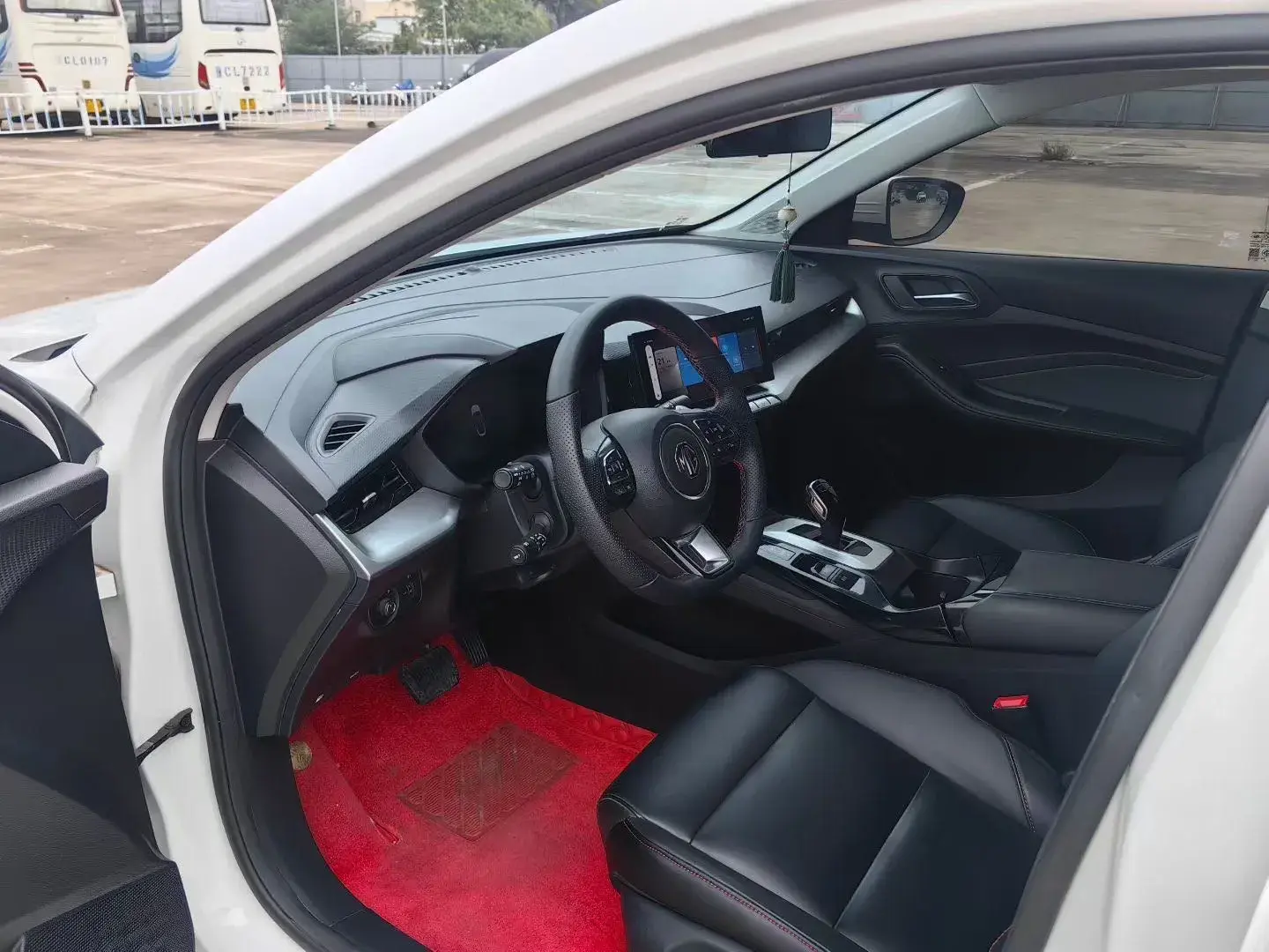 2021 MG 5 thumbnail 4