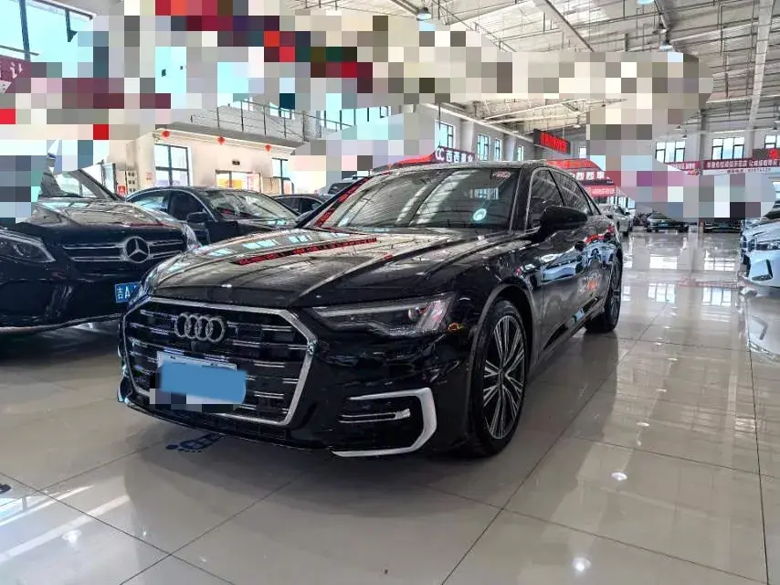 2025 AUDI A6L view 1