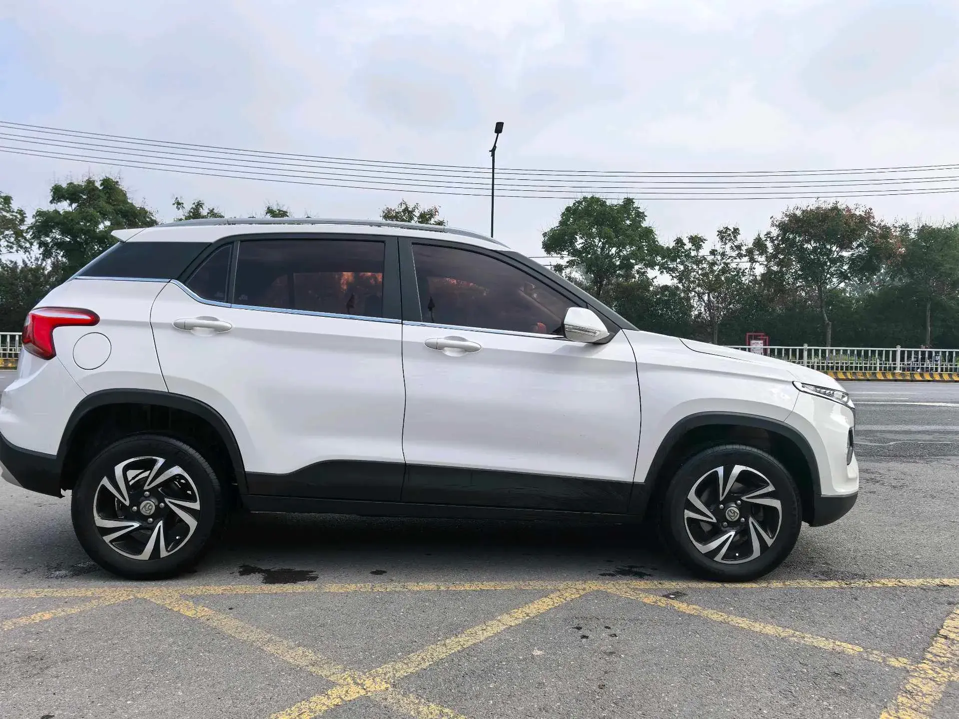 2017 BAOJUN 510 thumbnail 4