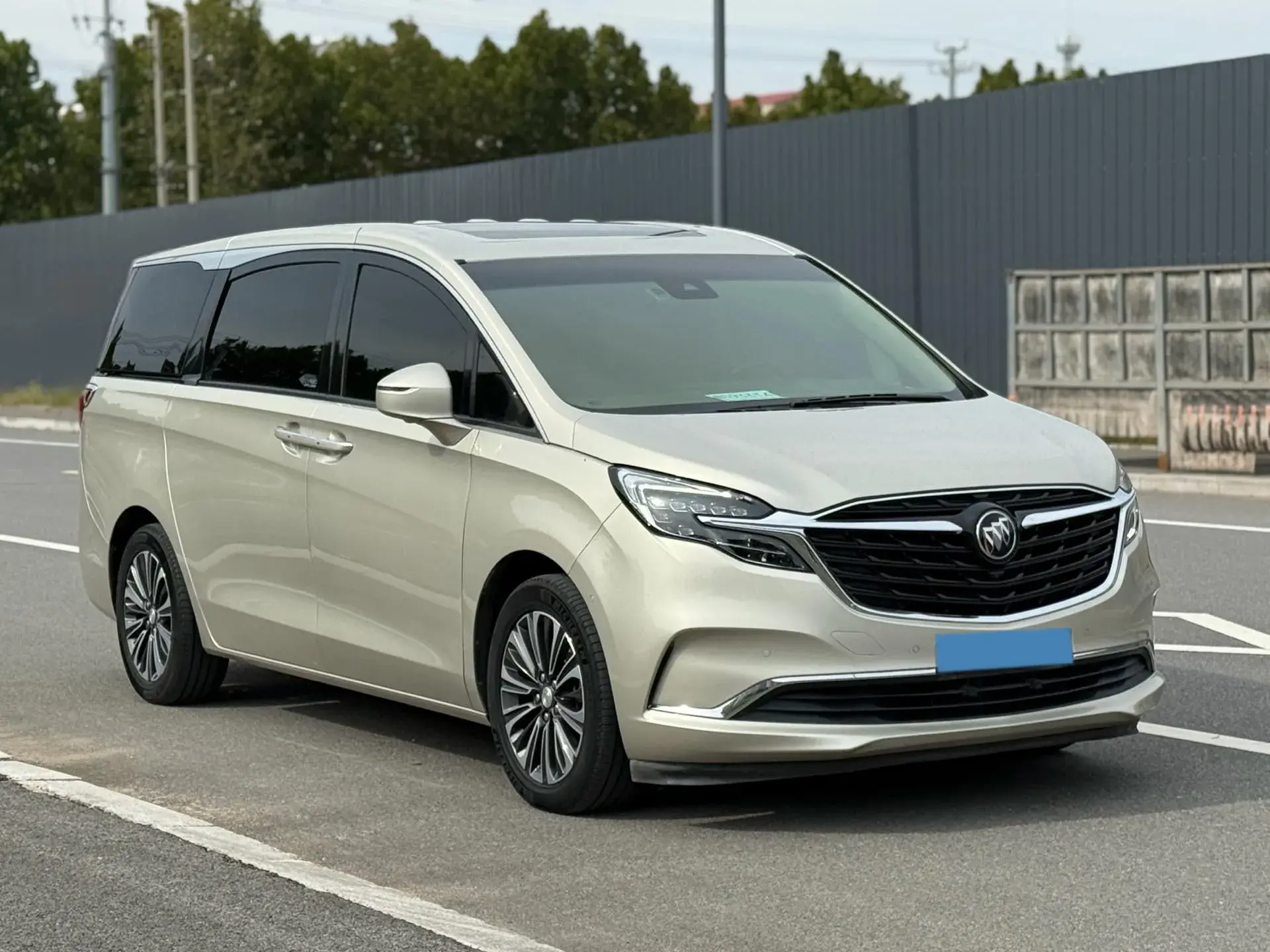 2021 BUICK GL8 thumbnail 3