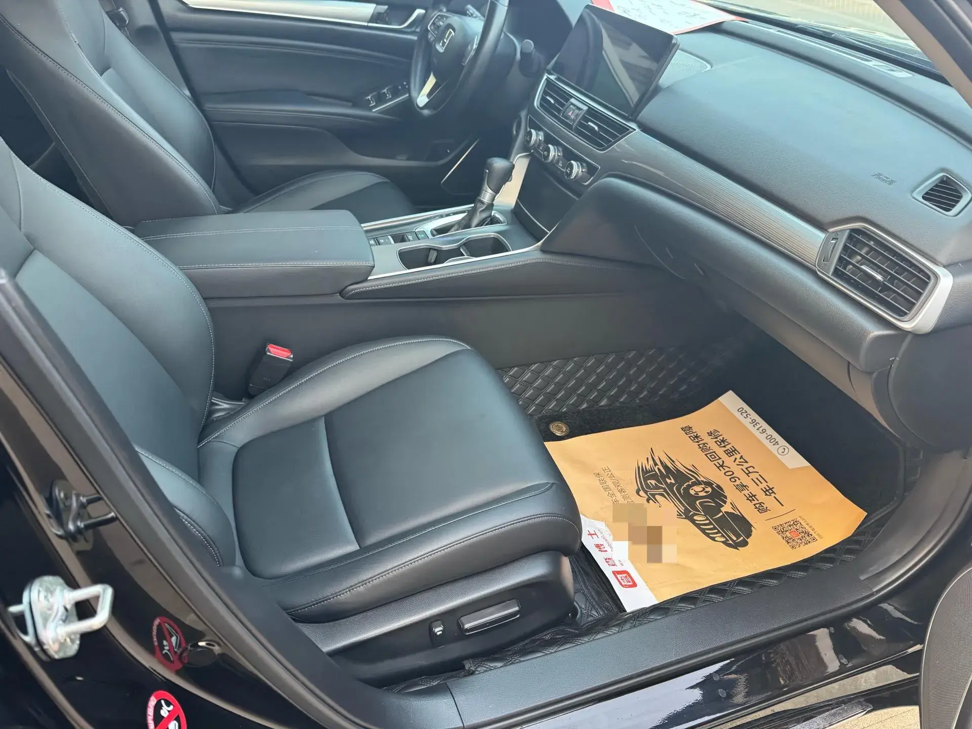 2022 HONDA ACCORD thumbnail 3