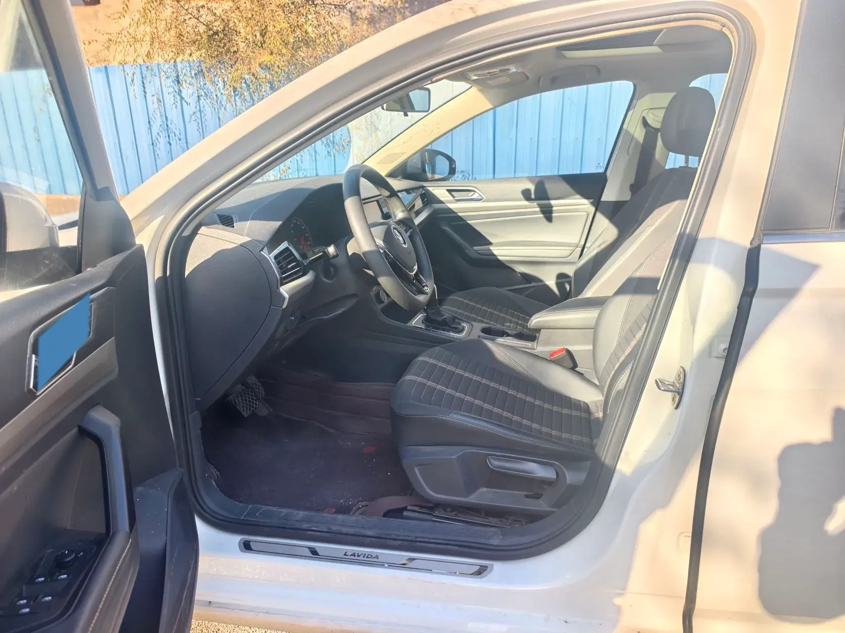 2021 BUICK GL8 thumbnail 3