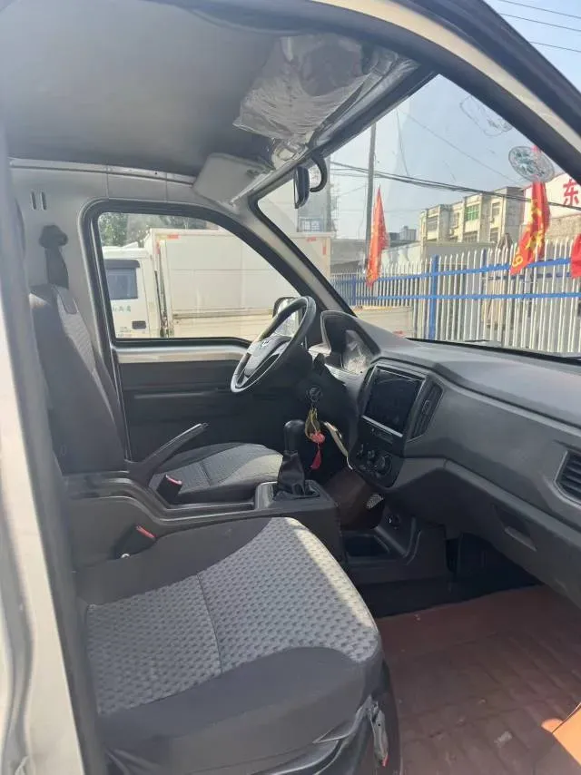 2020 WuLing RongGuang New Truck Special 1.8L 125HP L4 5MT,autocango,china used car exporter,china ev exporter,chinese used car exporter,chinese used ev exporter