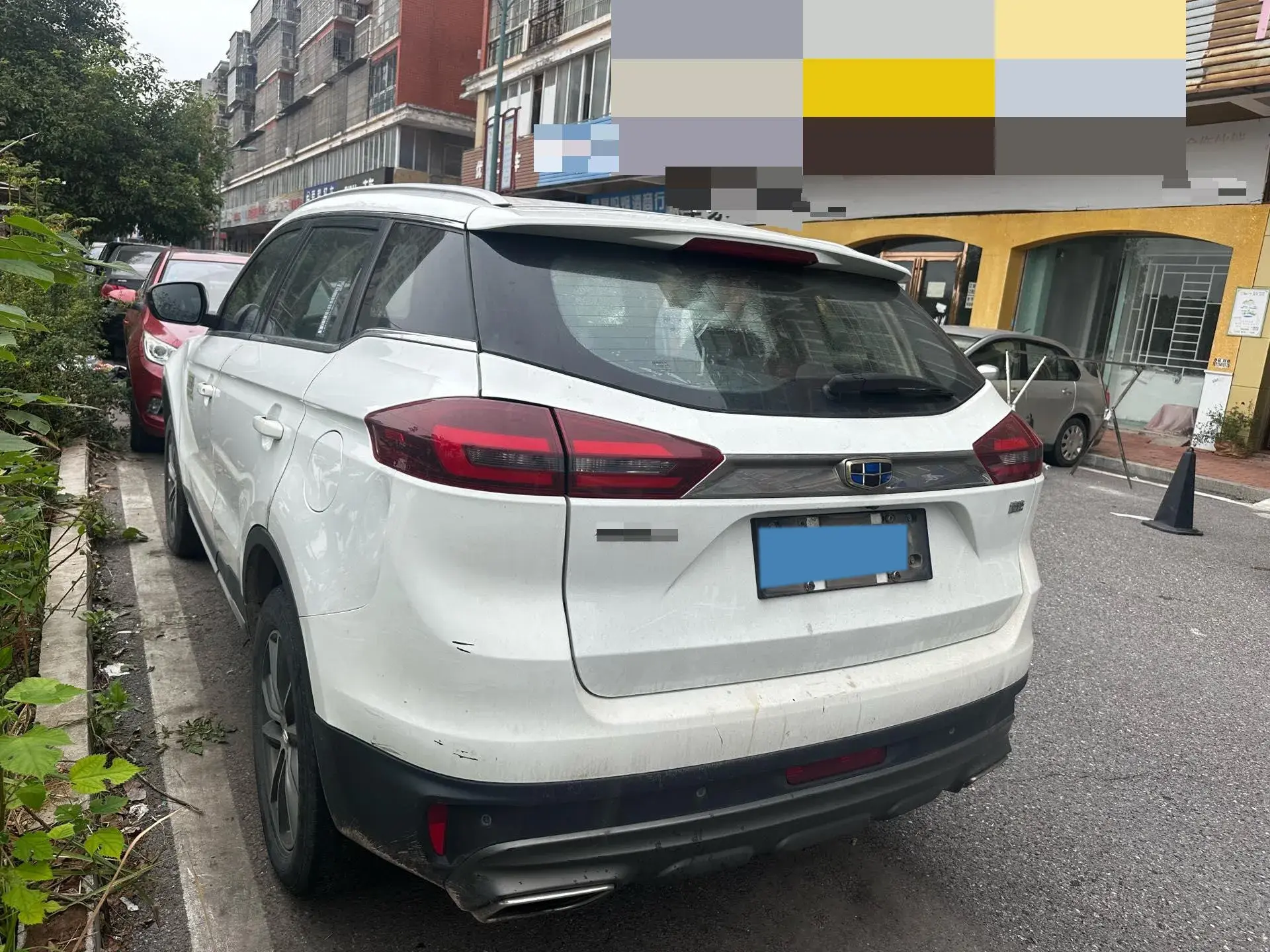 2018 GEELY AZKARRA thumbnail 3