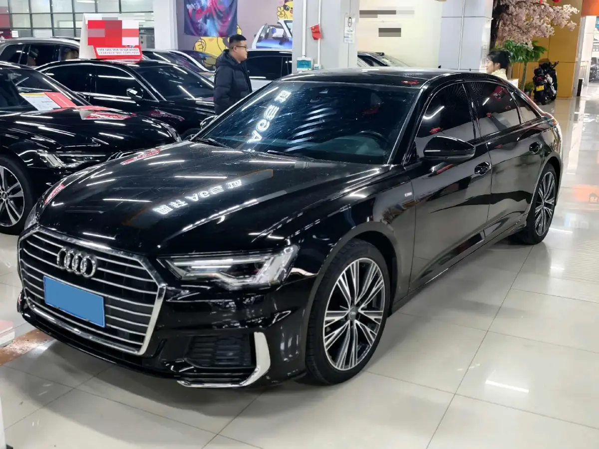 2022 Audi A6L 2.0T 190HP L4 7DCT