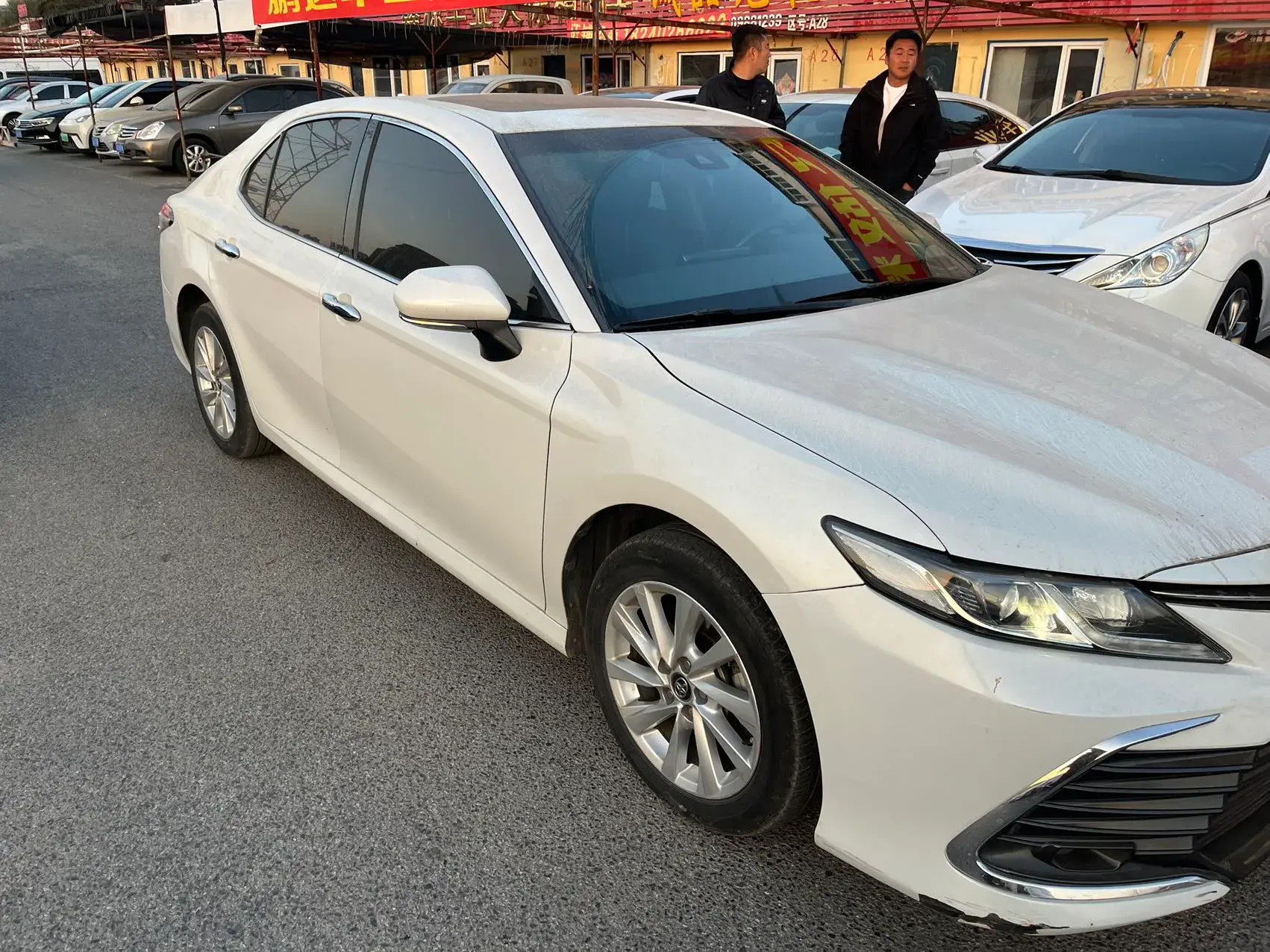 2023 TOYOTA CAMRY thumbnail 3