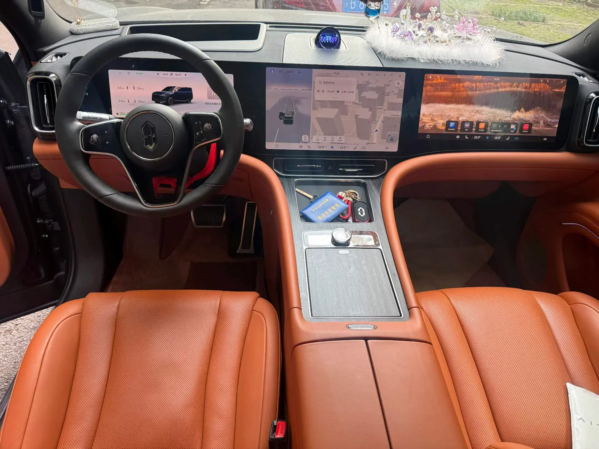 2024 AITO AITO thumbnail 4