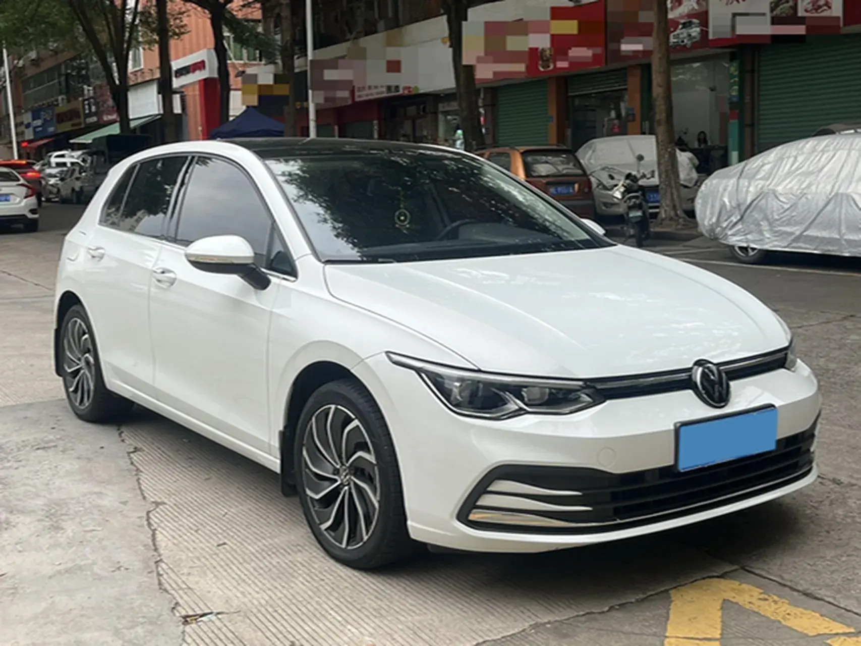 2021 VOLKSWAGEN GOLF thumbnail 3
